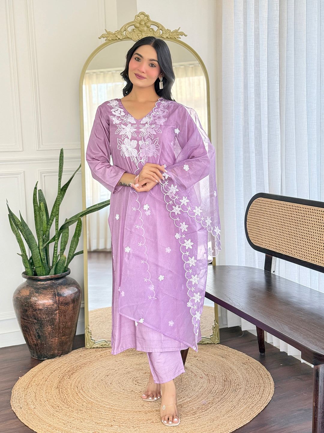 Elegant Embroidered Rayon Kurti Set with Organza Dupatta – Sizes S to 2XL