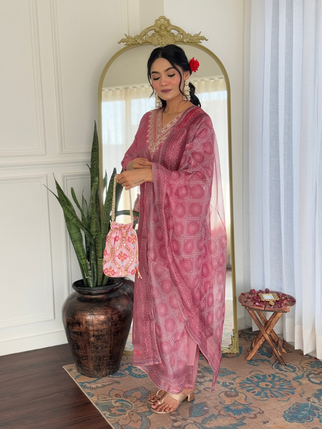 Gajri Embroidered Rayon Kurti Set with Taby Dupatta – Sizes S to 2XL