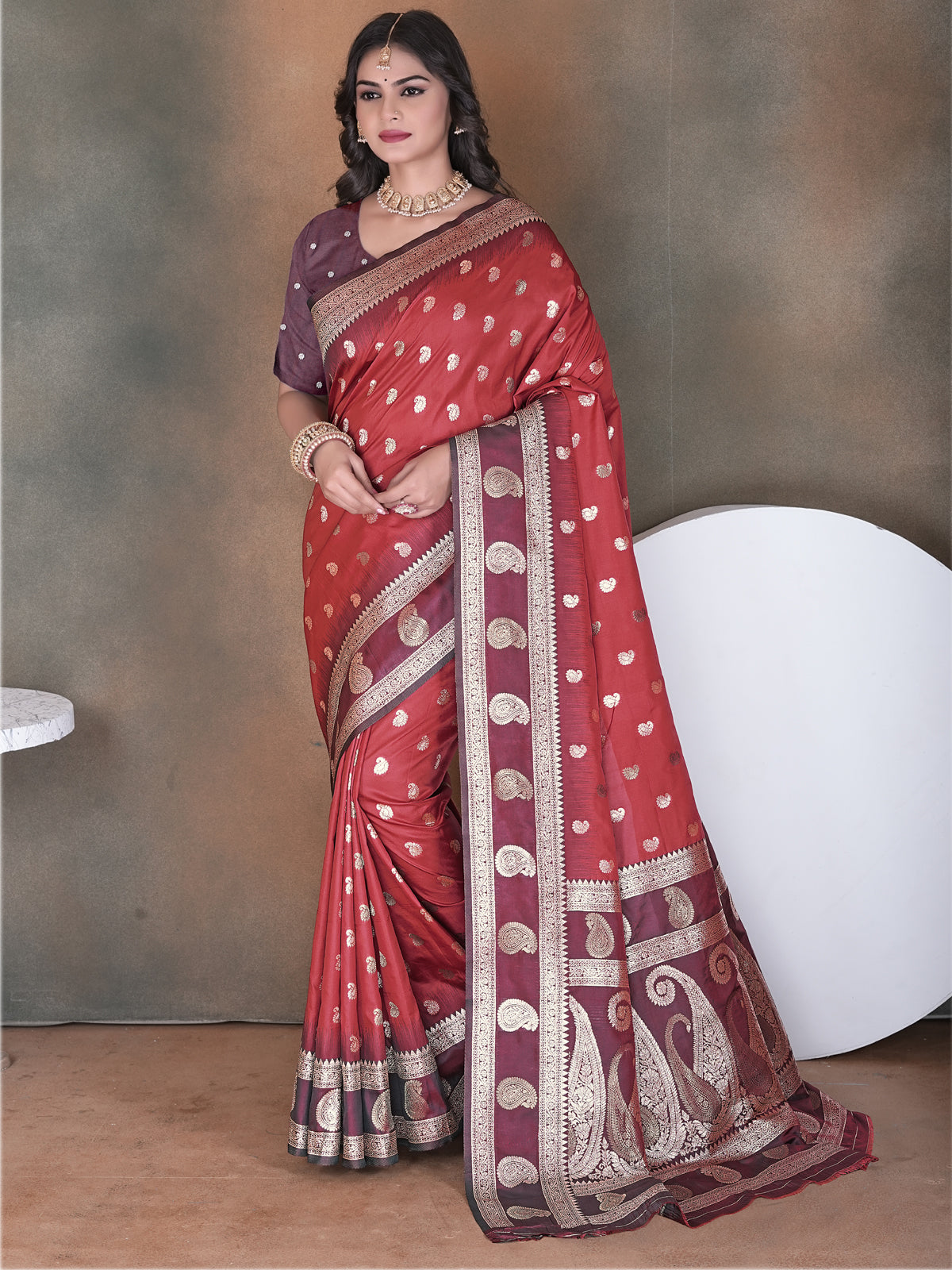 Red Silk Saree for Women – Traditional & Elegant Ethnic Wear