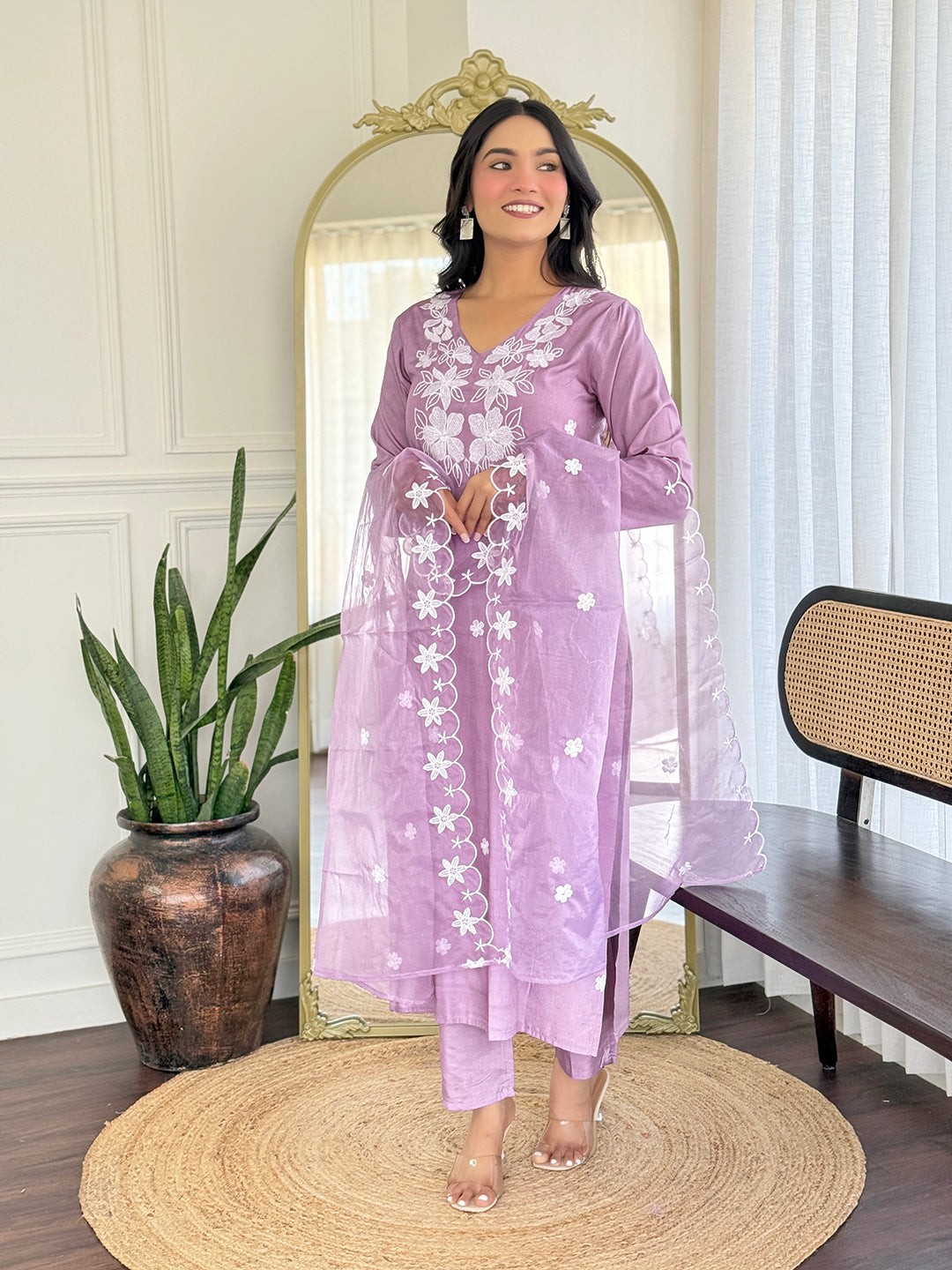 Elegant Embroidered Rayon Kurti Set with Organza Dupatta – Sizes S to 2XL