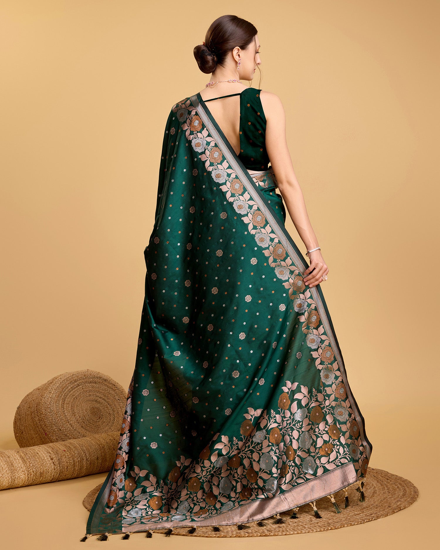 Green Pure Jacquard Fabric with Sona Chandi Zari – Perfect for Bridal & Festive Ensembles