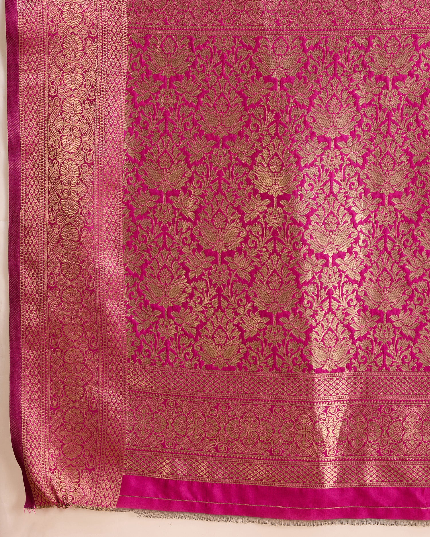 Pink Banarasi Elegance Made Easy – Soft, Breathable Sarees for Wedding Glam