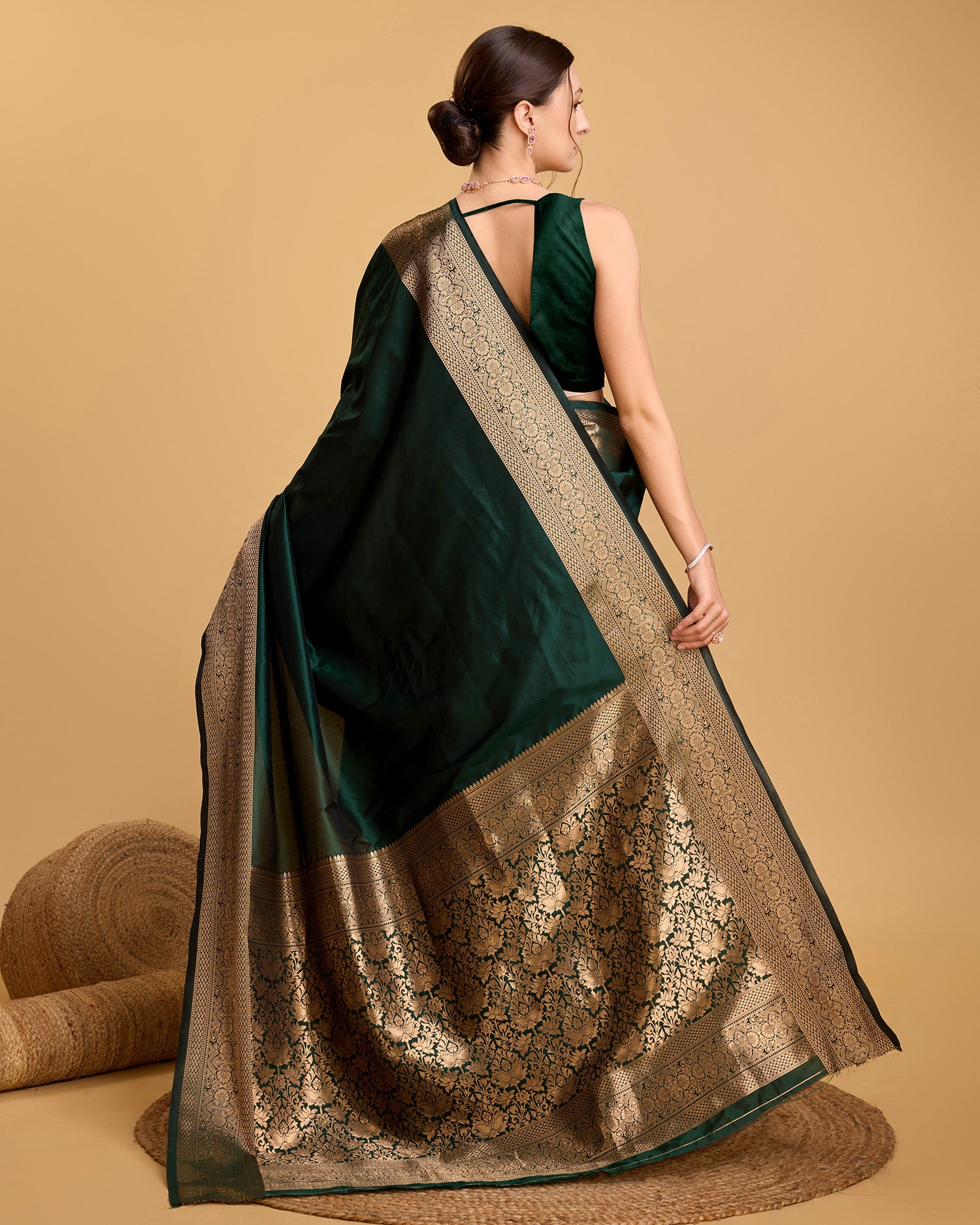 Green Banarasi Elegance Made Easy – Soft, Breathable Sarees for Wedding Glam
