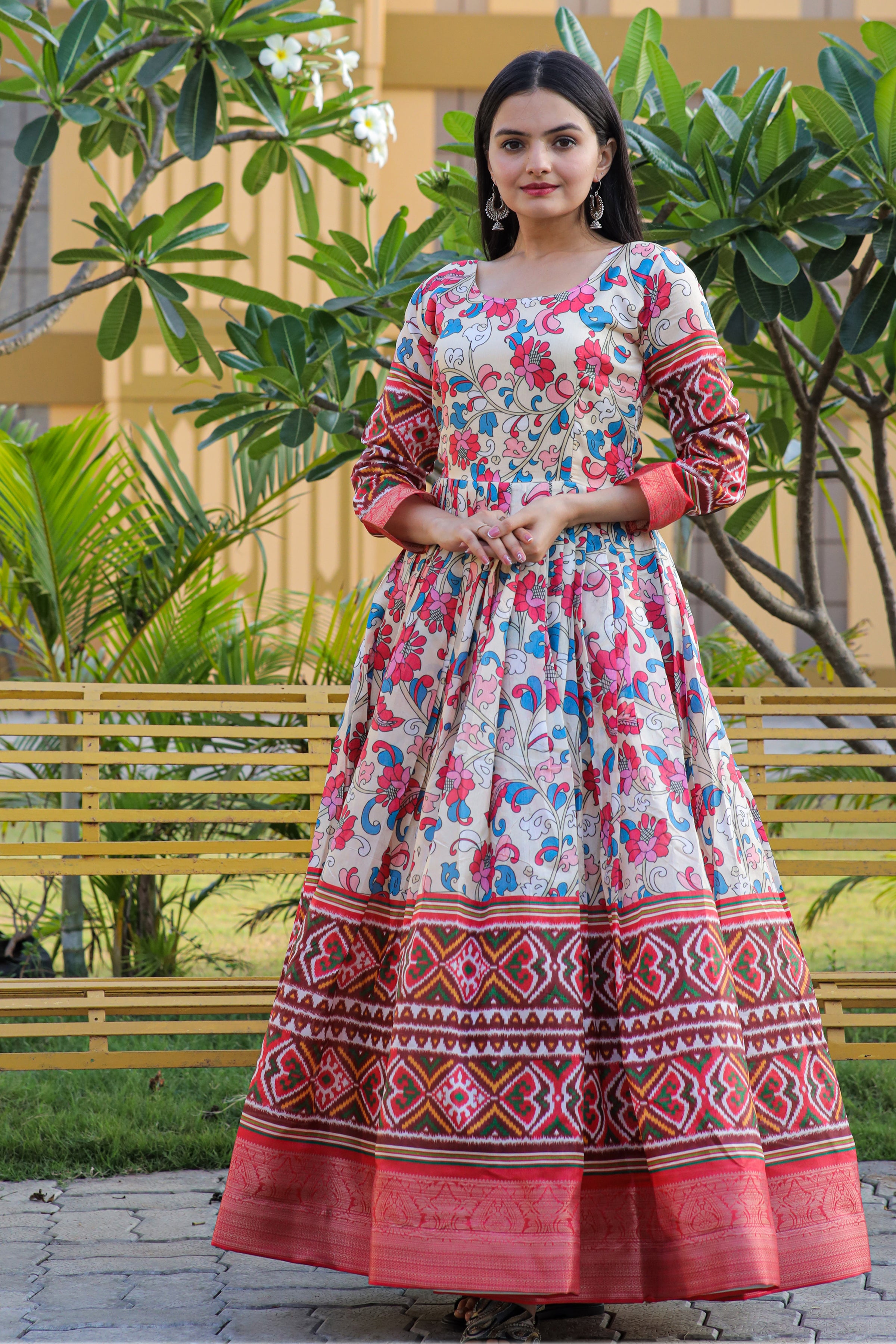 Women’s Kalamkari Silk Gown with Jacquard Weaving – Elegant Fusion Wear