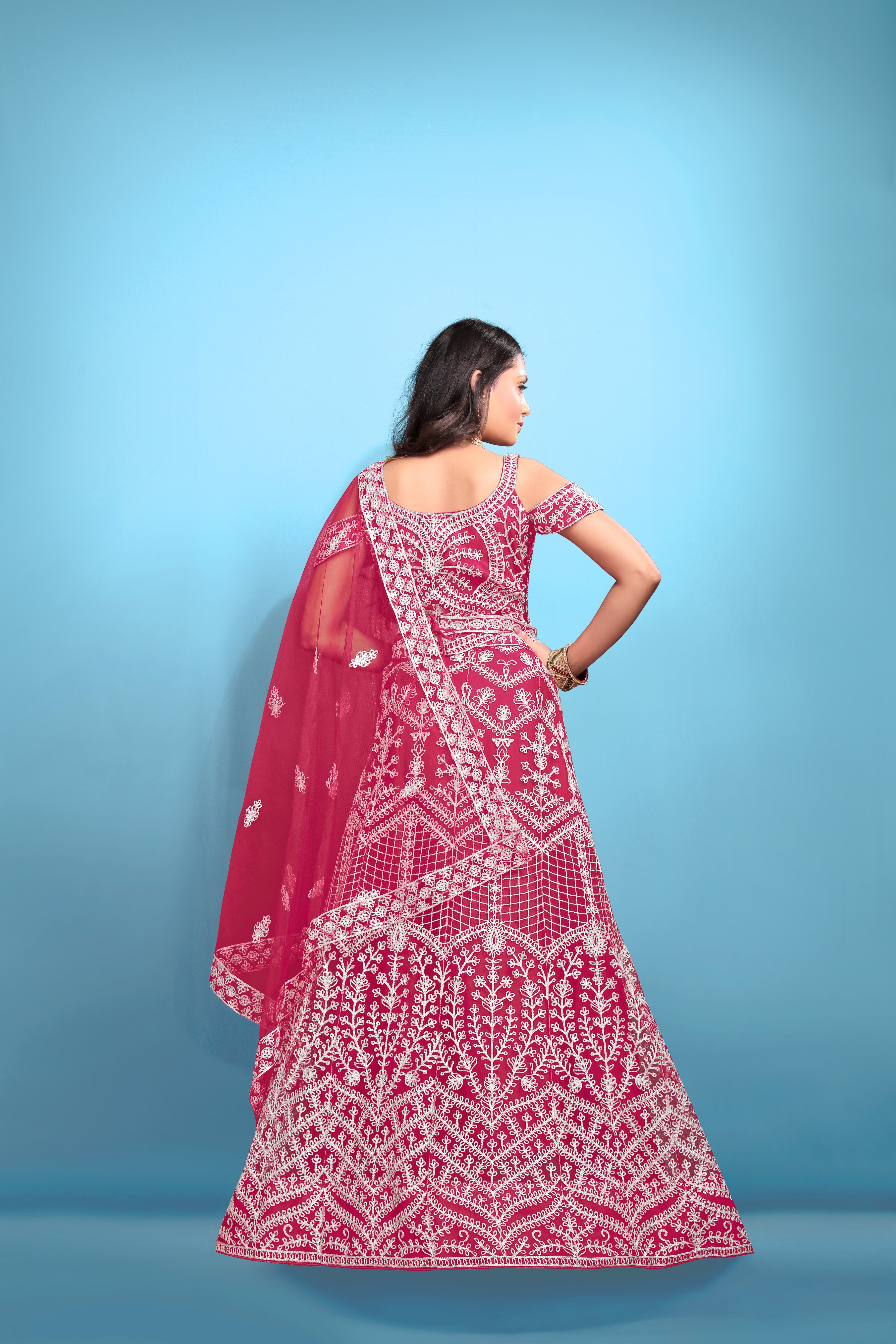 Pink Women’s Net Embroidered Lehenga Choli Set – Elegant Ethnic Wear for Festive & Wedding Occasions