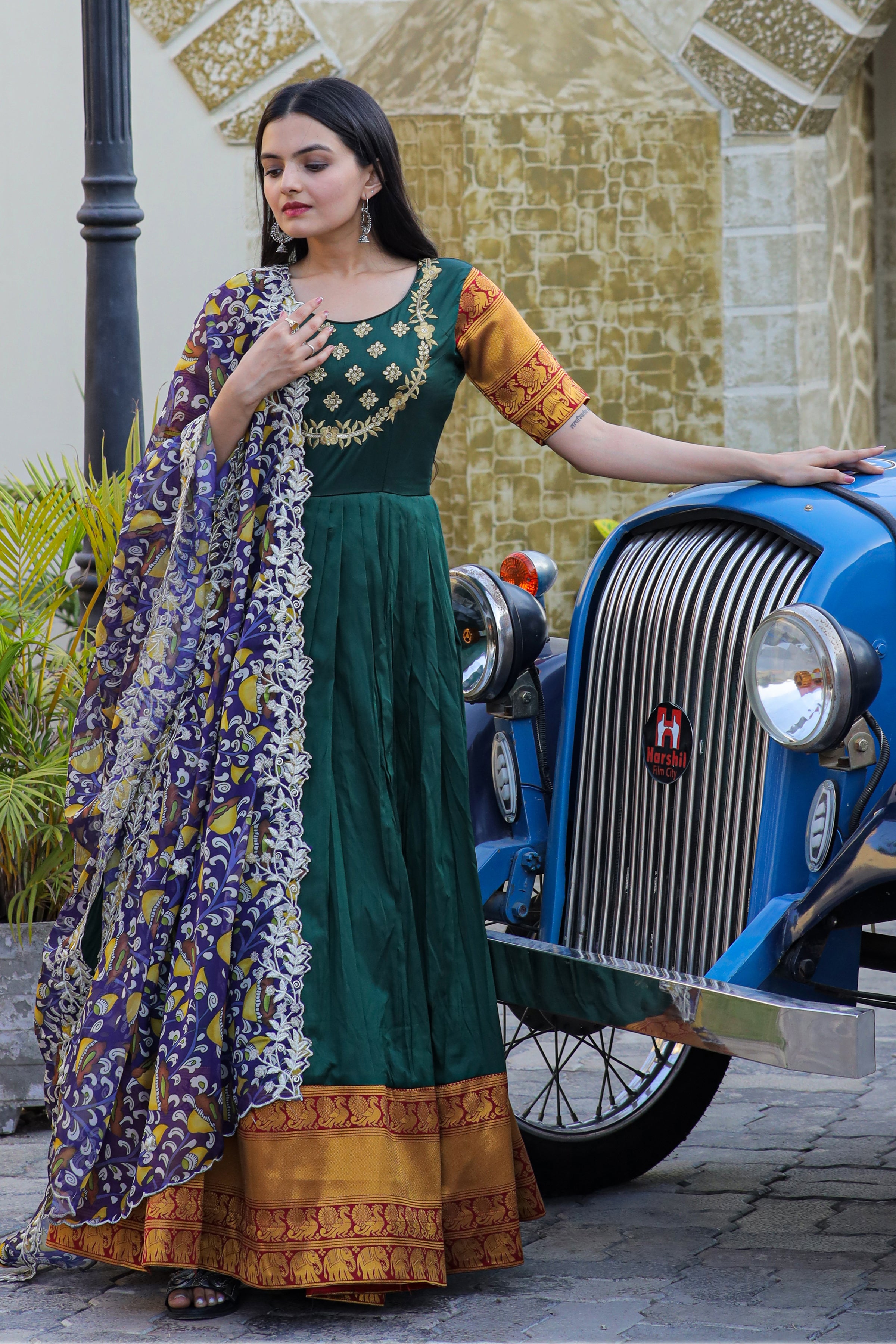 Women’s Green Silk Gown with Jacquard Weaving & Embroidery – Elegant Fusion Wear