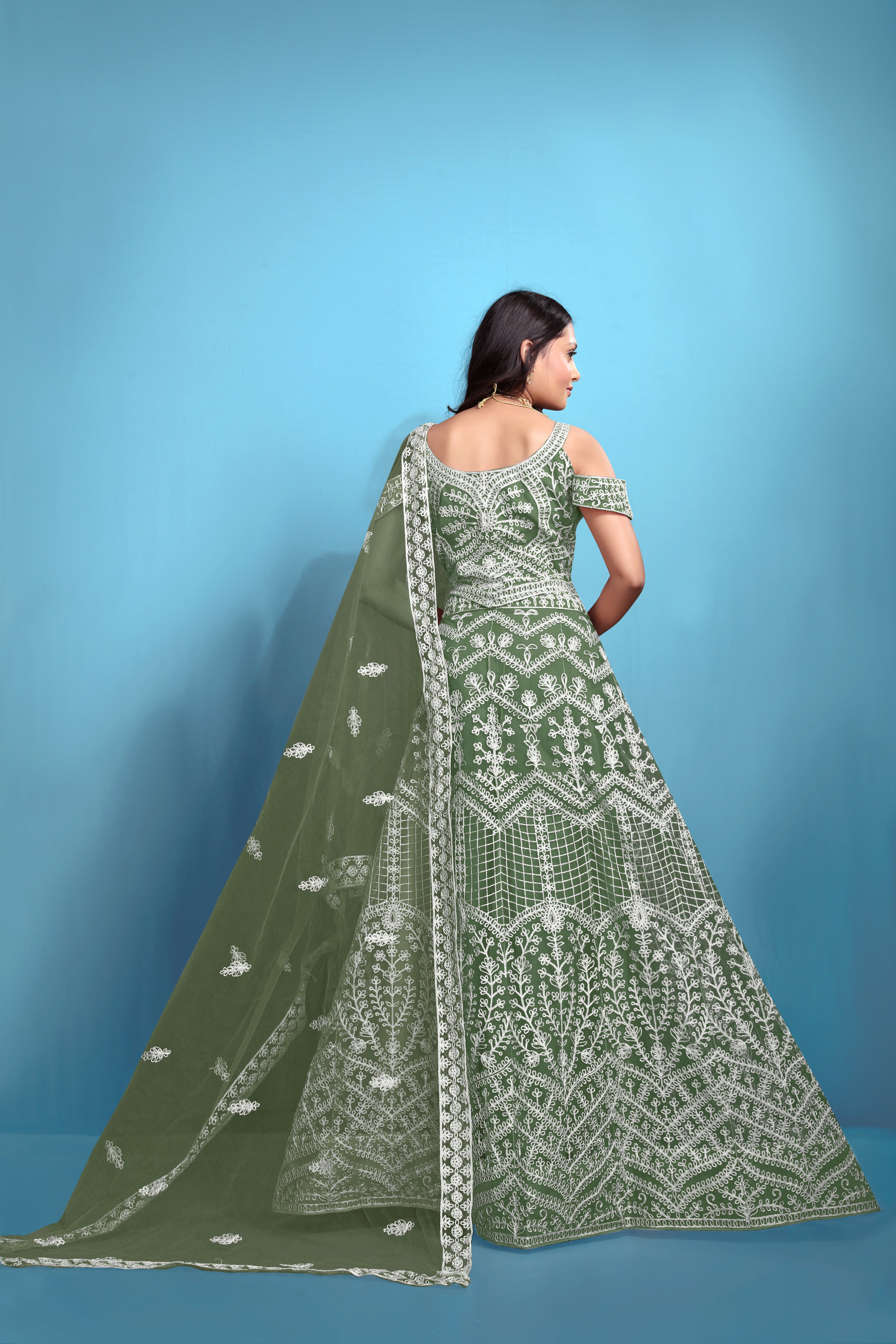 Green Women’s Net Embroidered Lehenga Choli Set – Elegant Ethnic Wear for Festive & Wedding Occasions