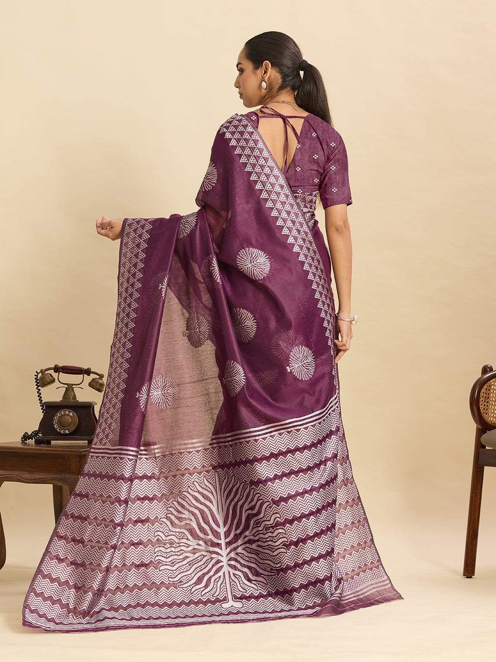 Elegance Redefined: Premium Soft Silk Weaving Saree for Festive Glam