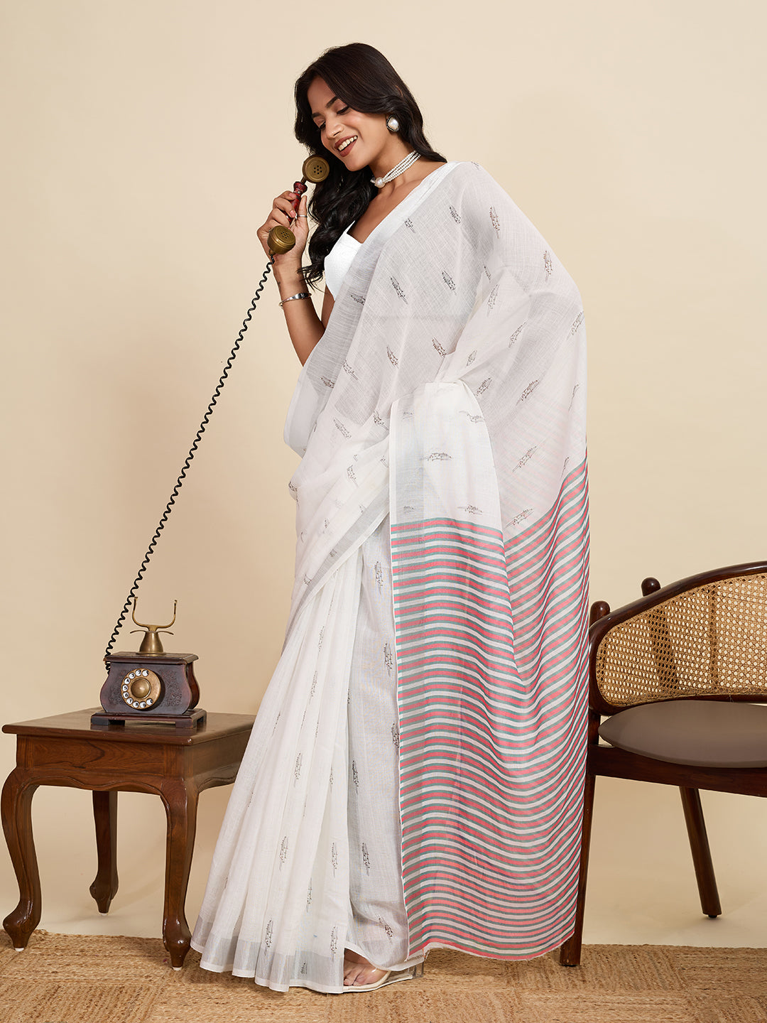 Women's White Color Linen Saree with Jari Border and Blouse – Printed All Over Designer
