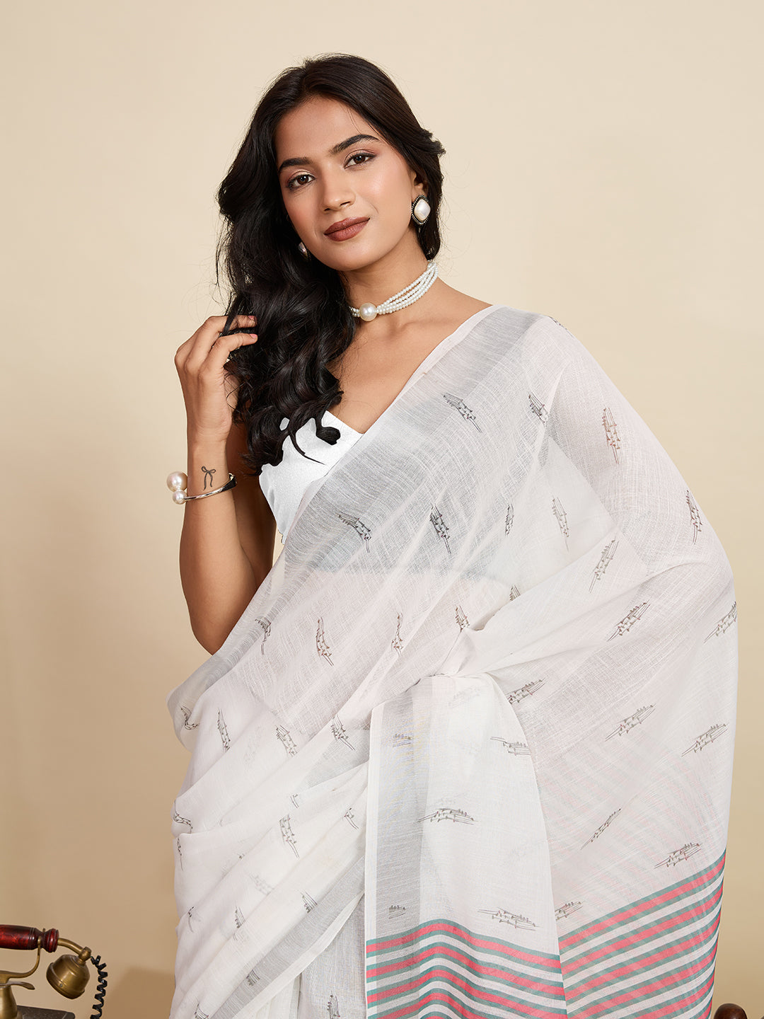 Women's White Color Linen Saree with Jari Border and Blouse – Printed All Over Designer