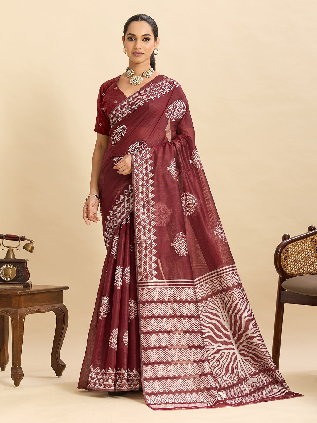 Elegance Redefined: Premium Soft Silk Weaving Saree for Festive Glam