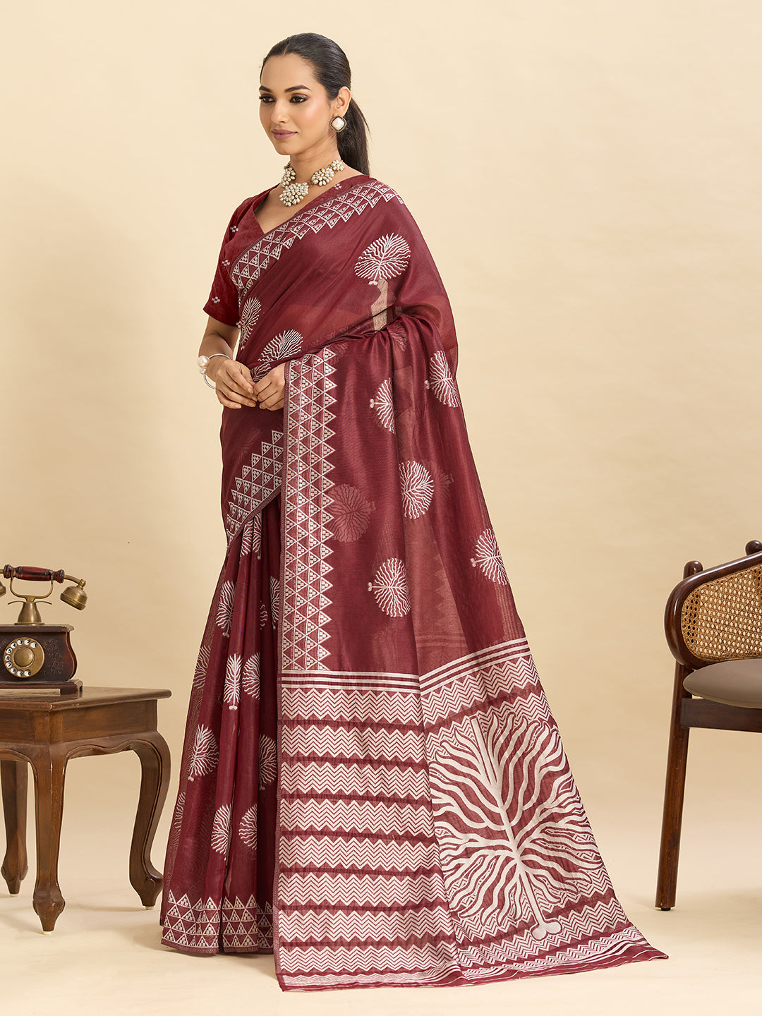 Elegance Redefined: Premium Soft Silk Weaving Saree for Festive Glam