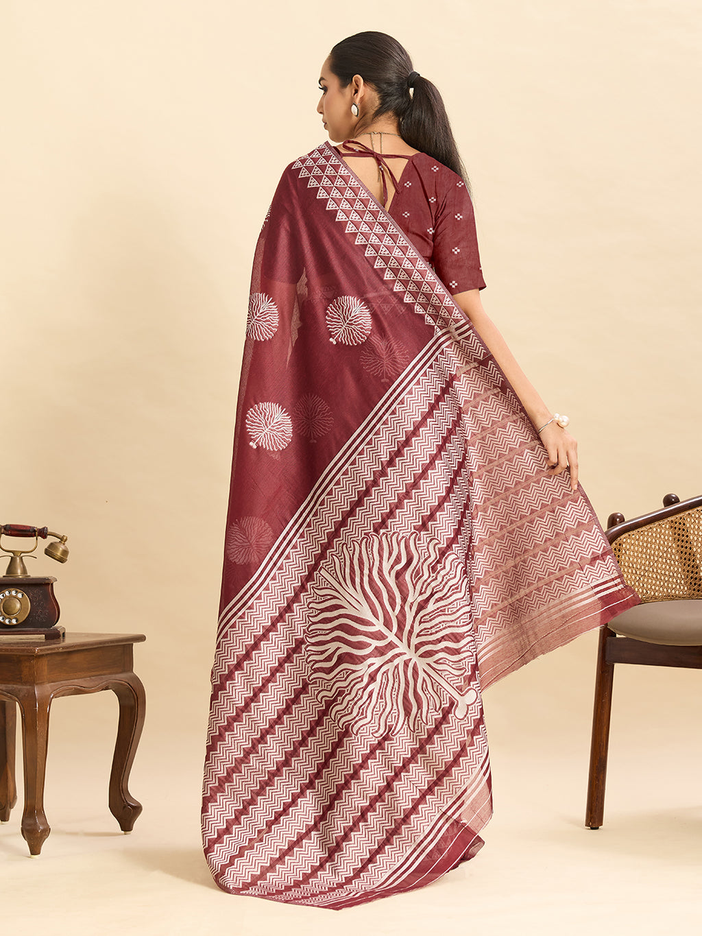 Elegance Redefined: Premium Soft Silk Weaving Saree for Festive Glam