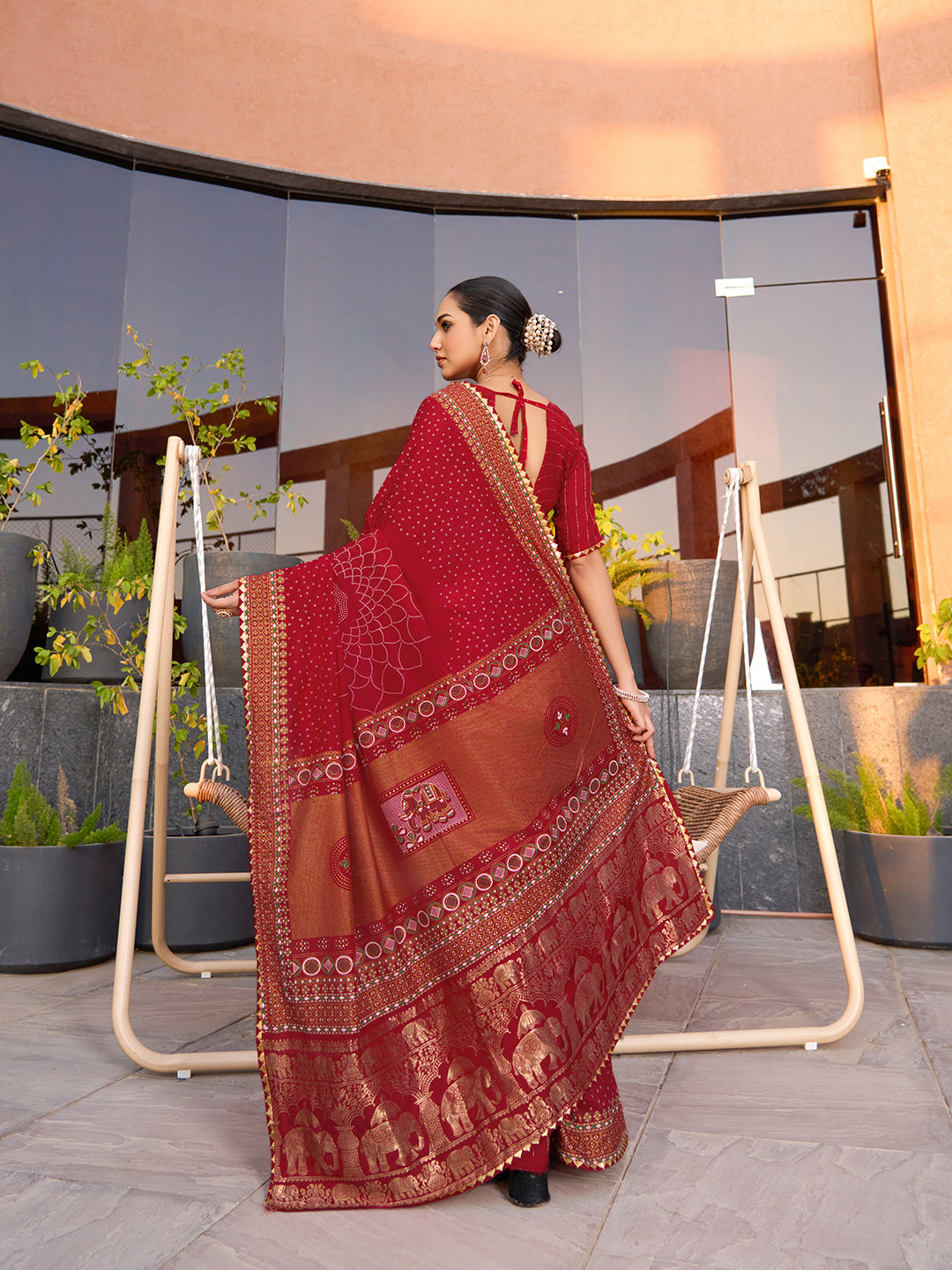 Soft, Stylish & Wedding-Perfect: Cotton Red Sarees for Big & Intimate Weddings