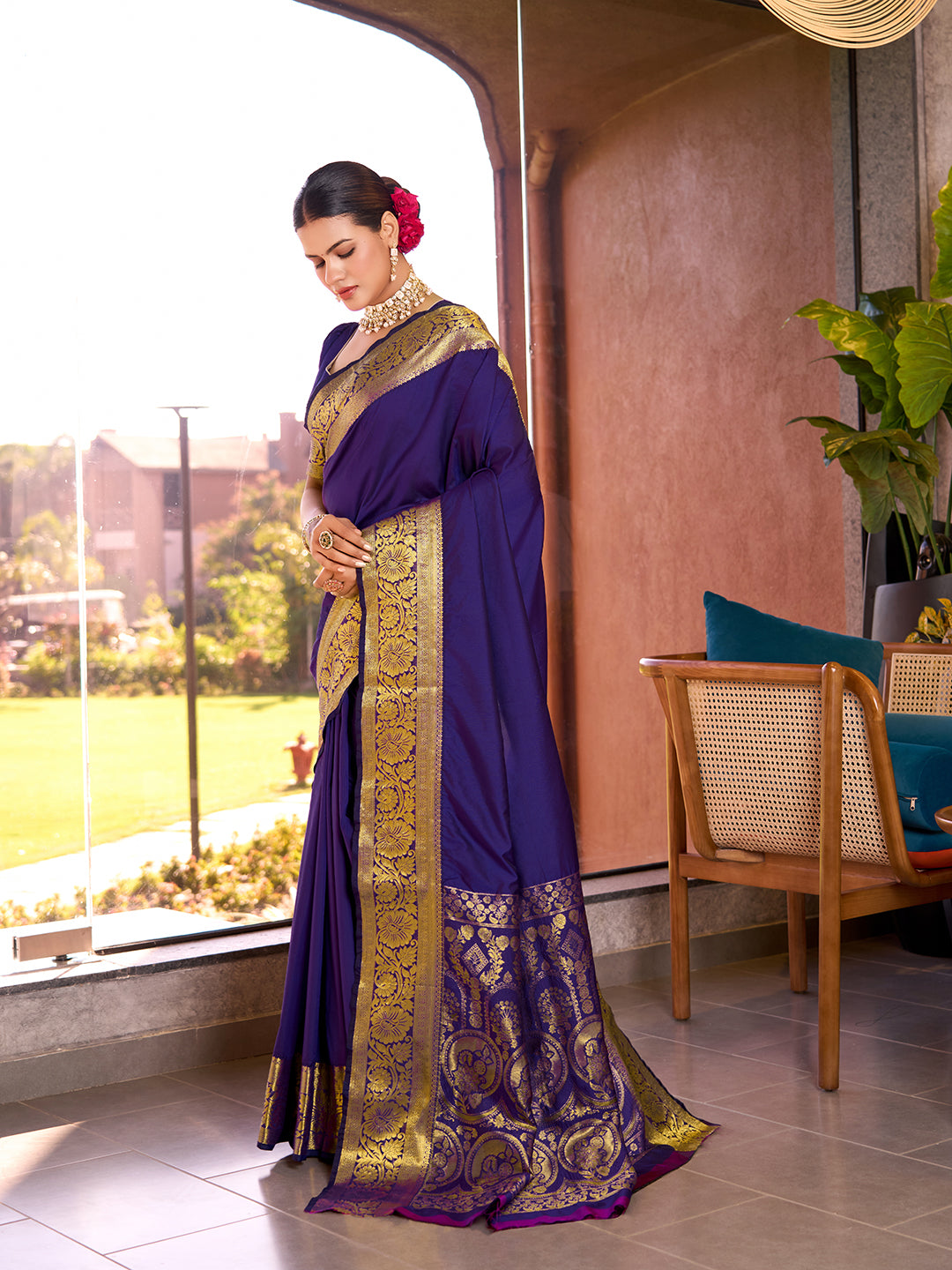Purple Banarasi Elegance Redefined – Light, Luxurious & Perfect for Wedding Shenanigans