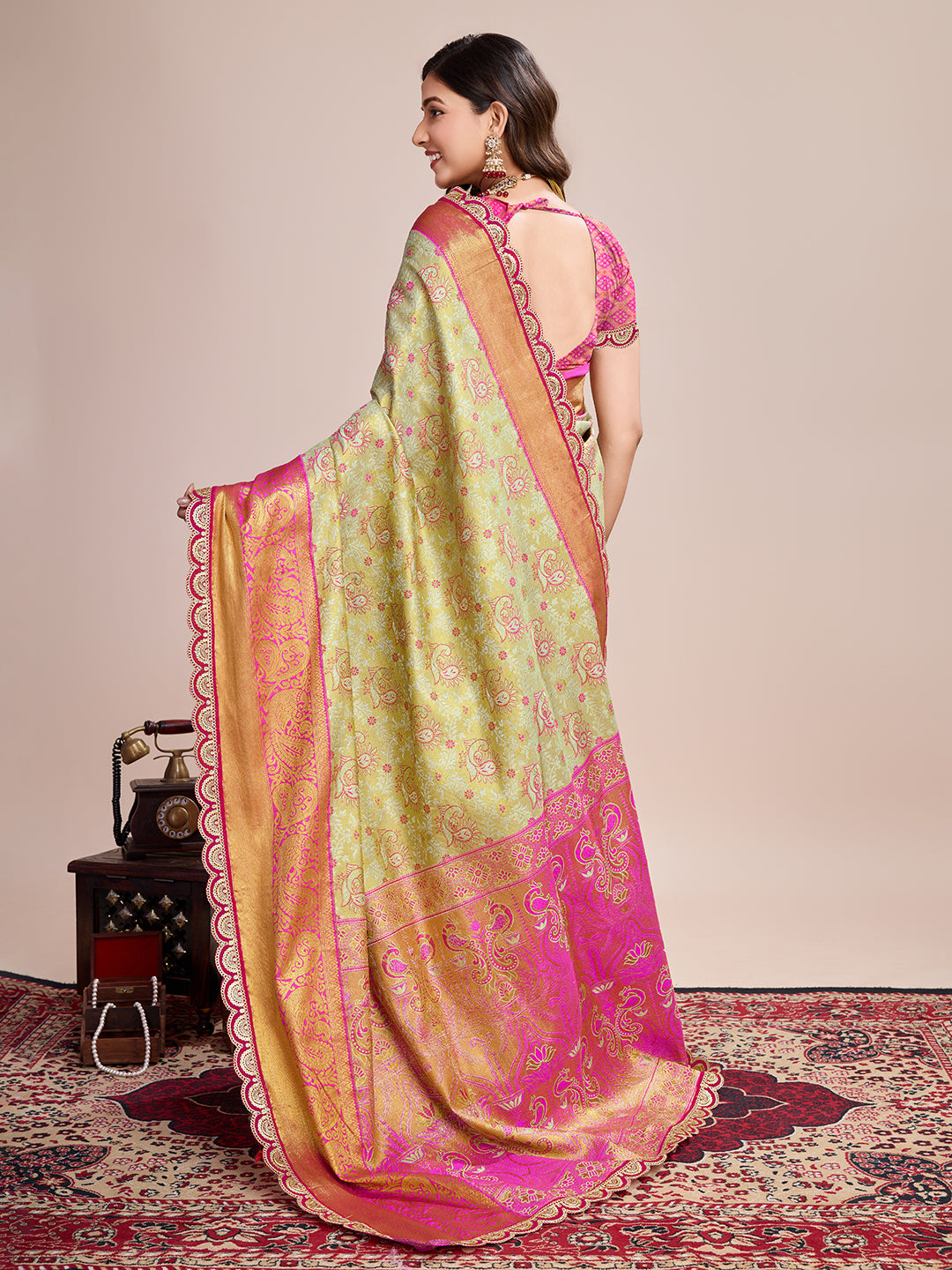 Tradition in Every Thread: Exquisite Kanjivaram Silk Green Saree Collection