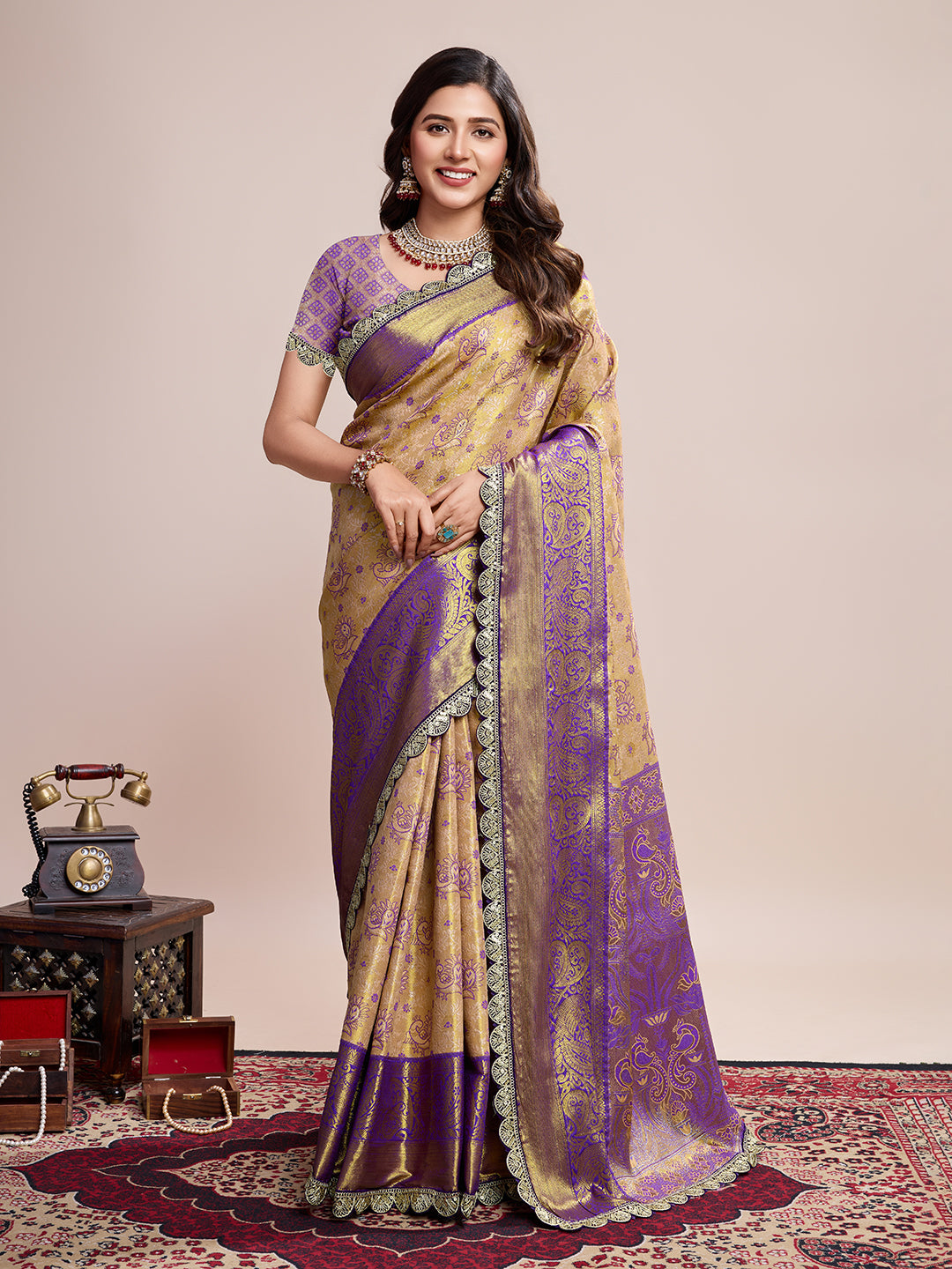 Tradition in Every Thread: Exquisite Kanjivaram Silk Lavender Biege  Saree Collection