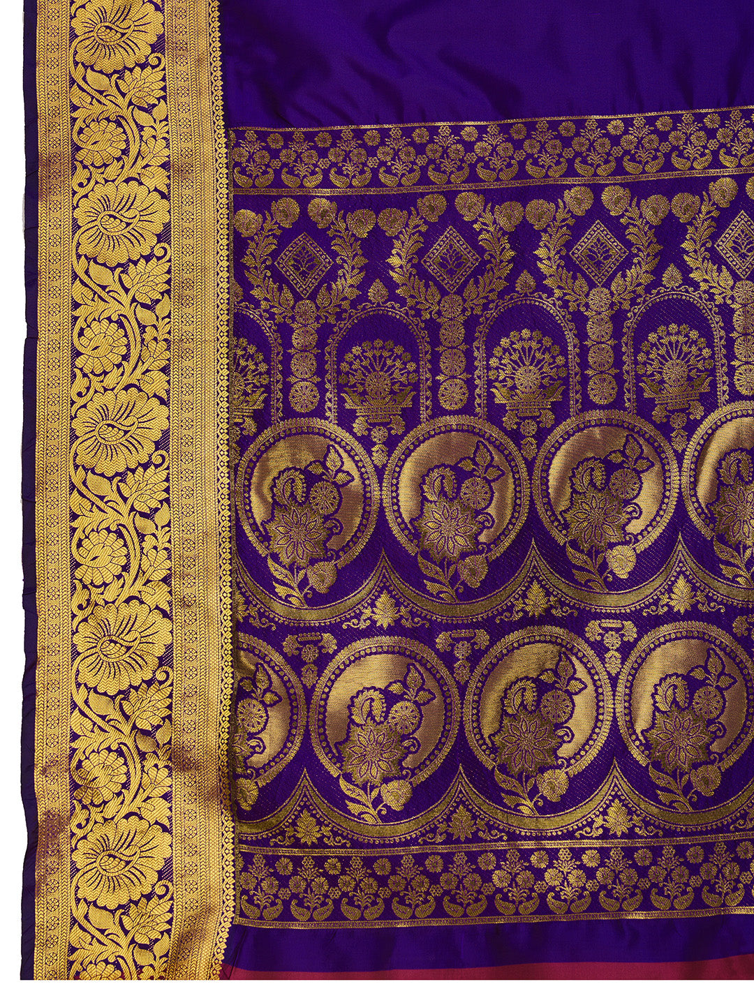 Purple Banarasi Elegance Redefined – Light, Luxurious & Perfect for Wedding Shenanigans