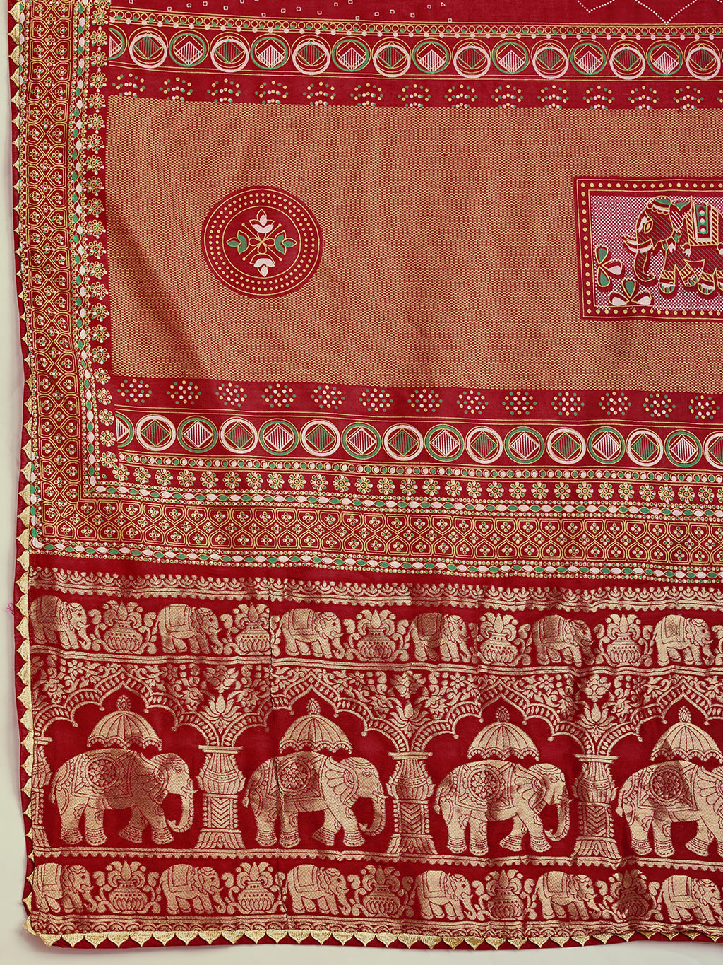 Soft, Stylish & Wedding-Perfect: Cotton Red Sarees for Big & Intimate Weddings
