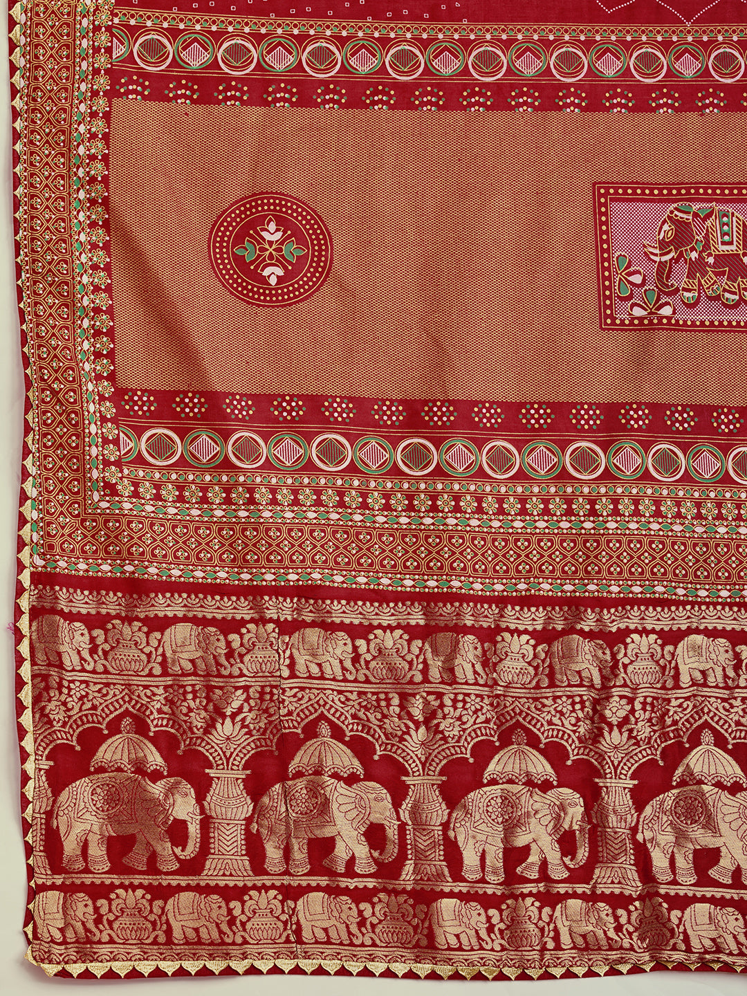 Soft, Stylish & Wedding-Perfect: Cotton Red Sarees for Big & Intimate Weddings