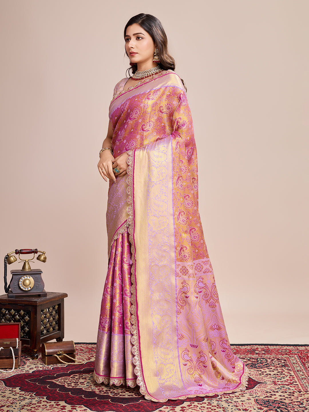 Tradition in Every Thread: Exquisite Kanjivaram Silk Pink  Saree Collection
