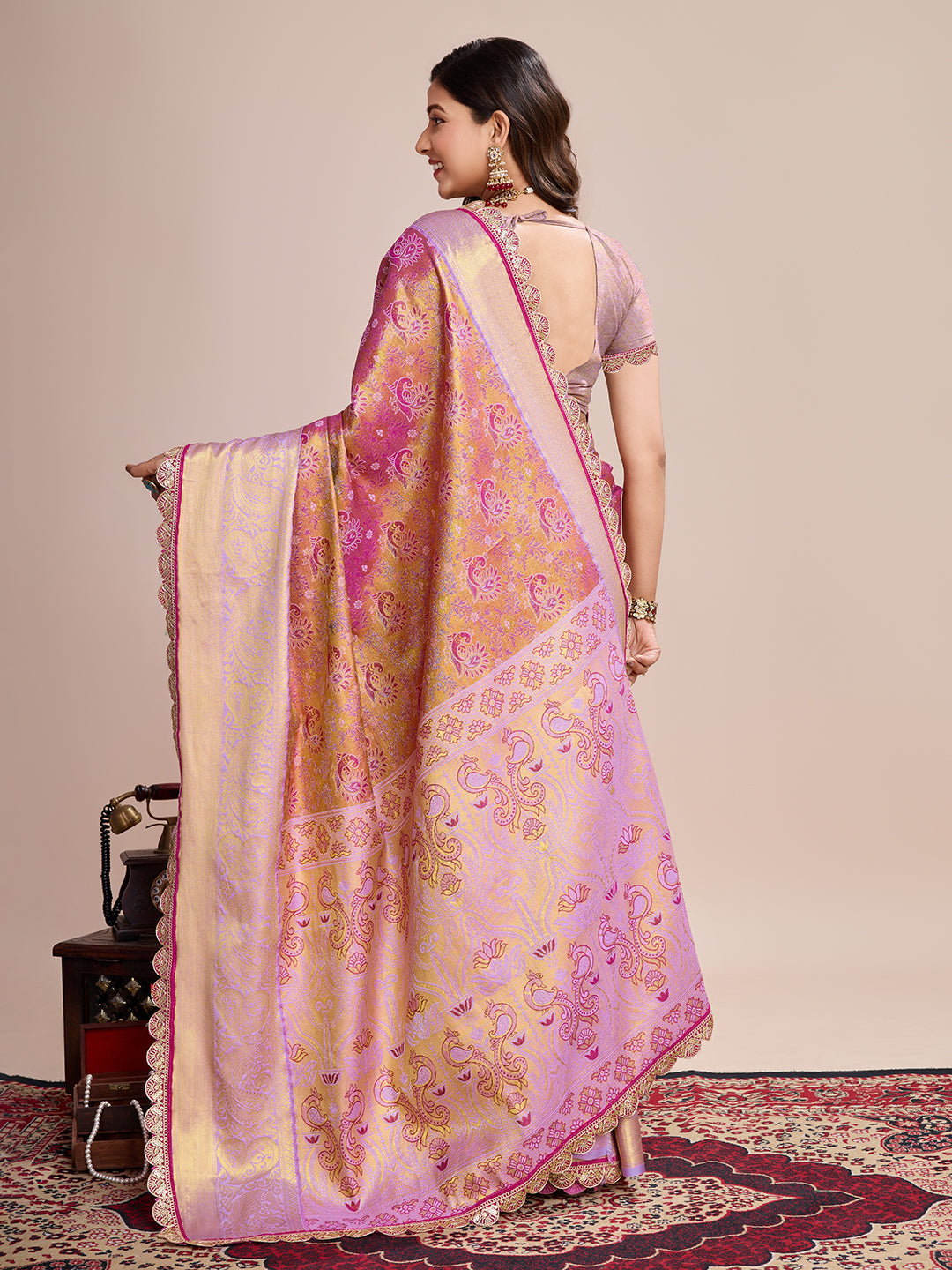 Tradition in Every Thread: Exquisite Kanjivaram Silk Pink  Saree Collection