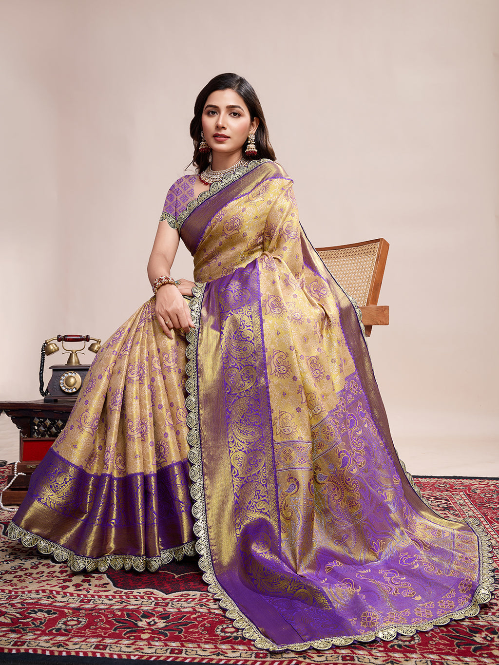 Tradition in Every Thread: Exquisite Kanjivaram Silk Lavender Biege  Saree Collection