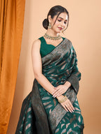 Green Pure Silk Saree – Double Zari Weaving with Contrast Rich Pallu