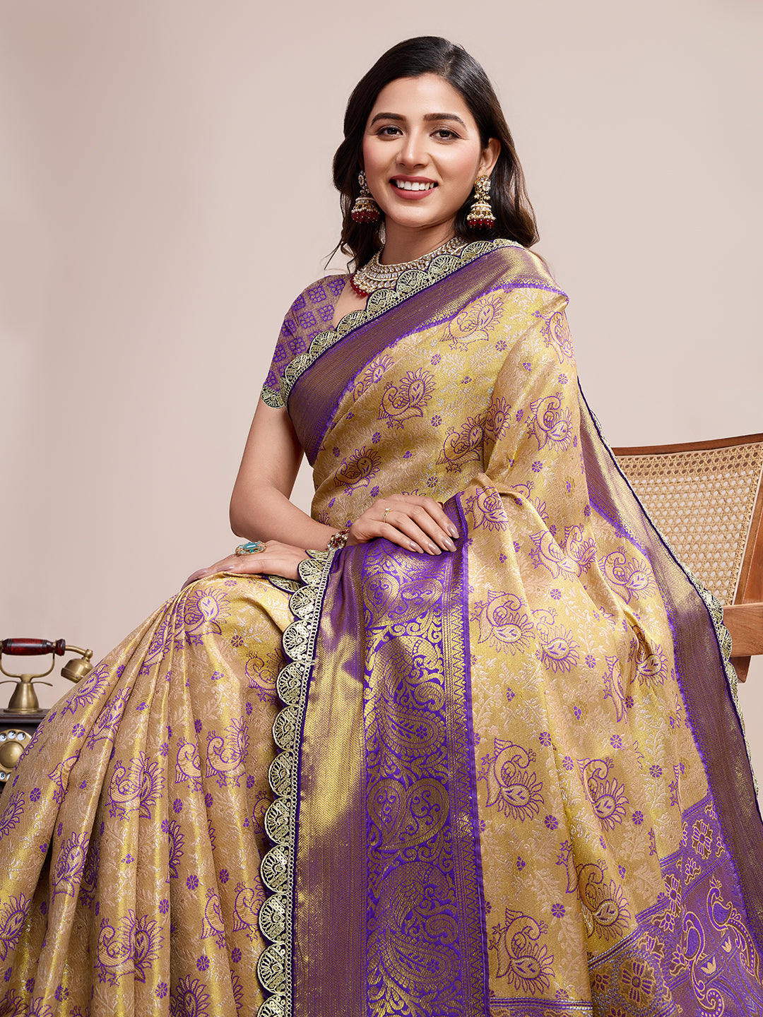 Tradition in Every Thread: Exquisite Kanjivaram Silk Lavender Biege  Saree Collection