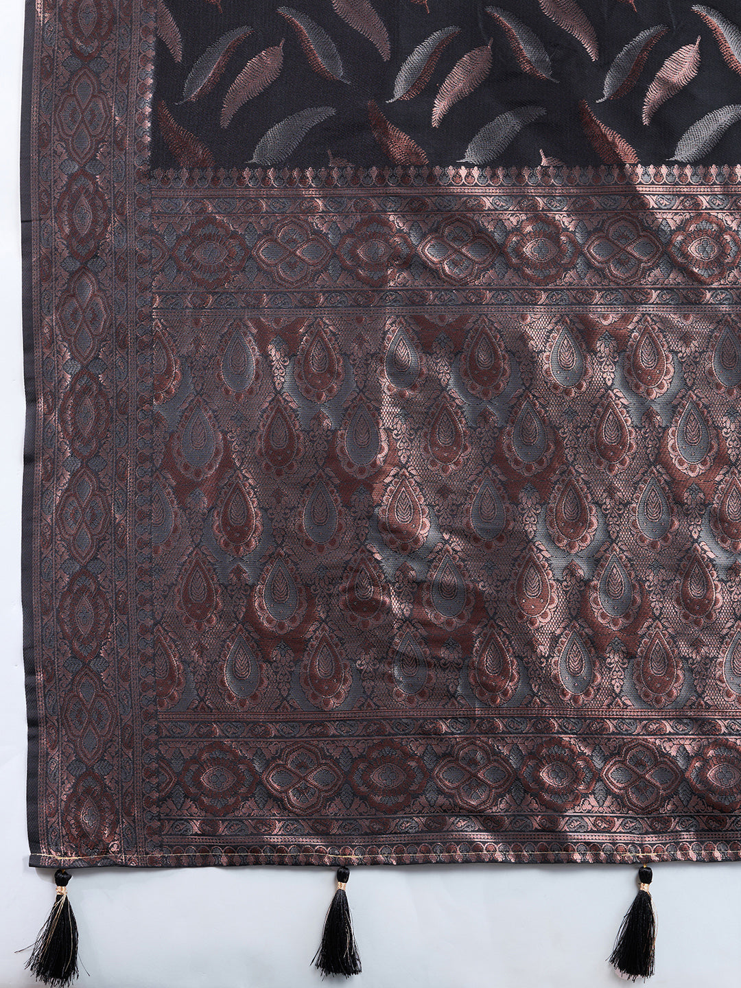 Elegant Black Pure Silk Saree with Double Zari & Stunning Contrast Pallu