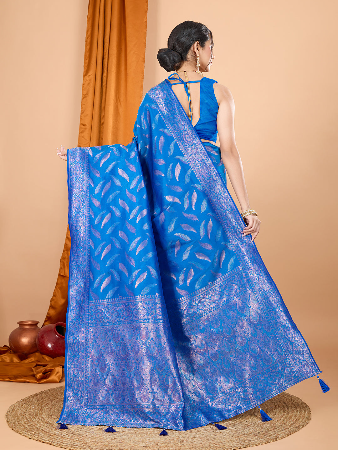 Blue Pure Silk Saree – Double Zari Weaving with Contrast Rich Pallu