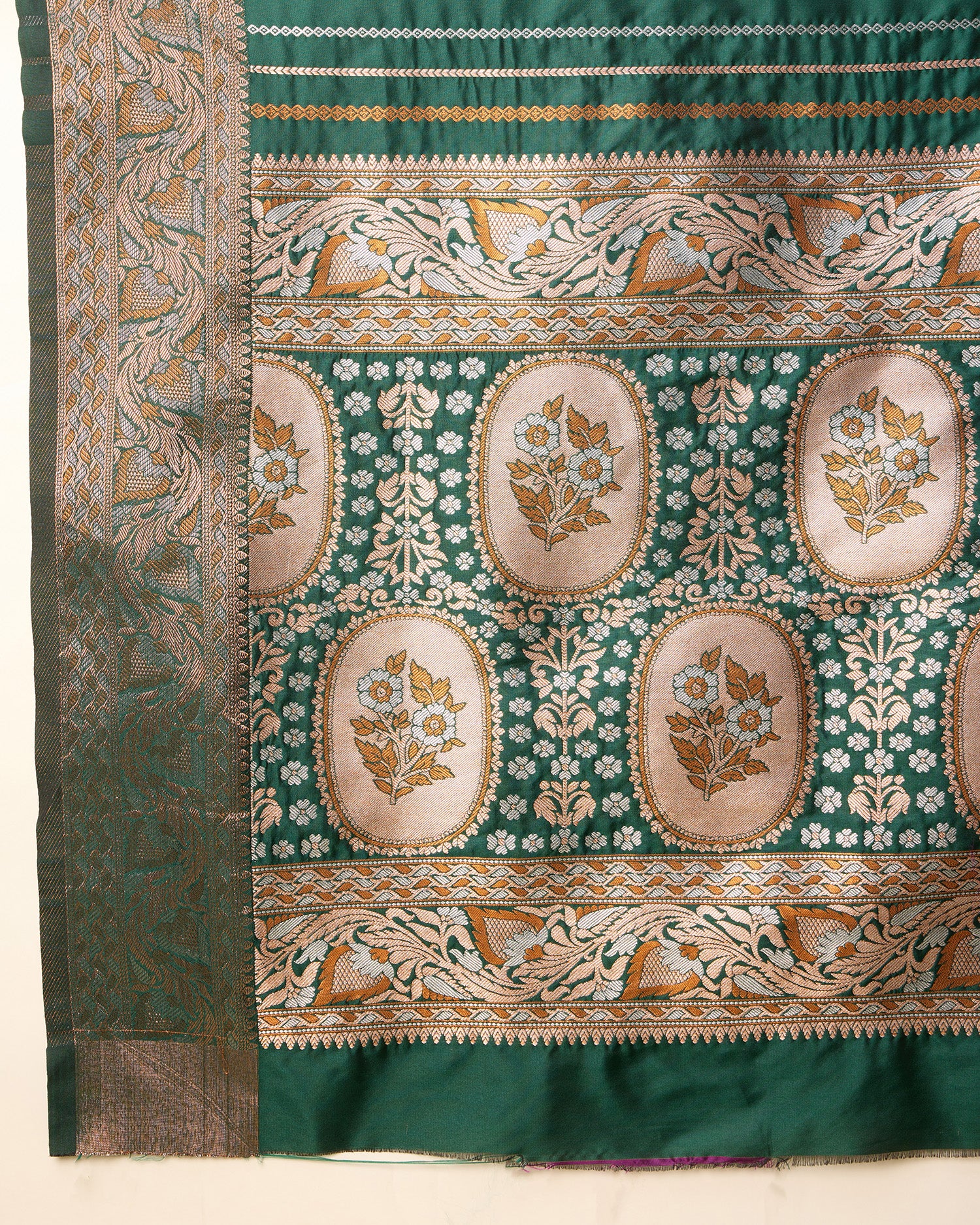 Green Pure Jacquard with Sona Chandi Zari – A Luxe Weave for Wedding & Festive Couture