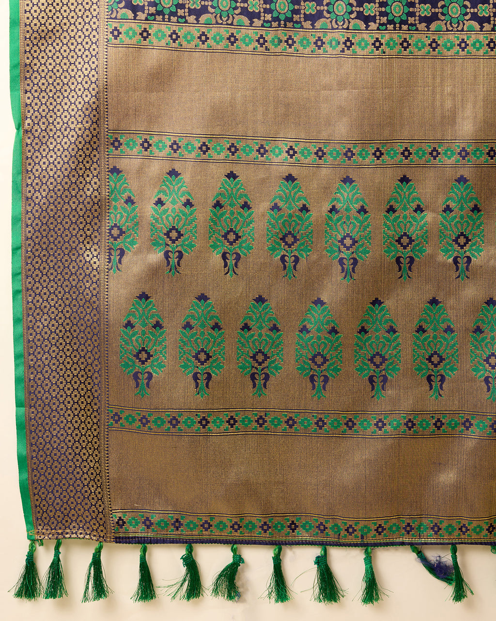 Navy Blue Traditional Banarasi Silk Saree – Perfect for Festive & Wedding Wear
