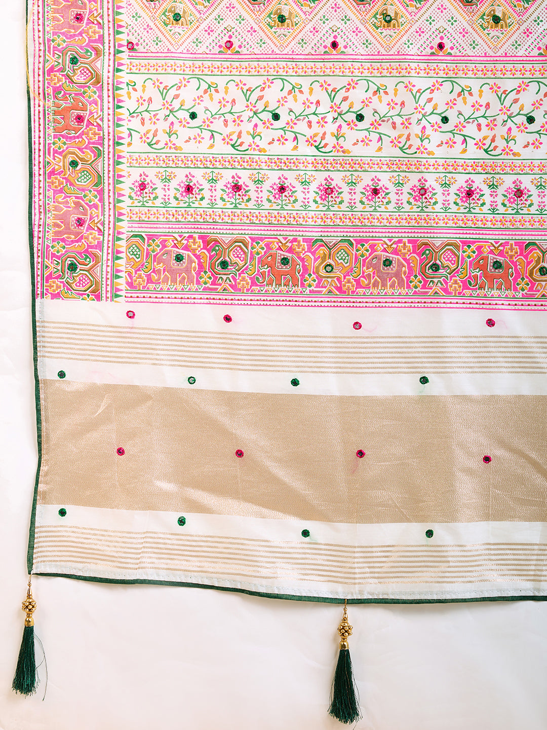 Soft, Stylish & Celebration-Ready: Cotton White Sarees for Wedding Shenanigans