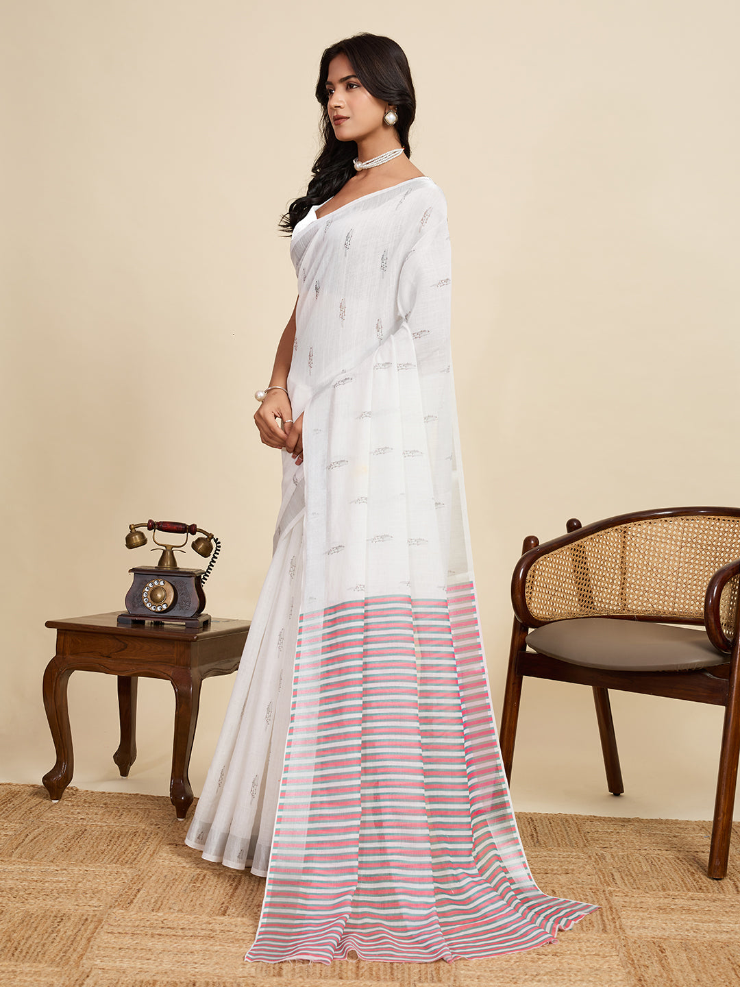 Women's White Color Linen Saree with Jari Border and Blouse – Printed All Over Designer