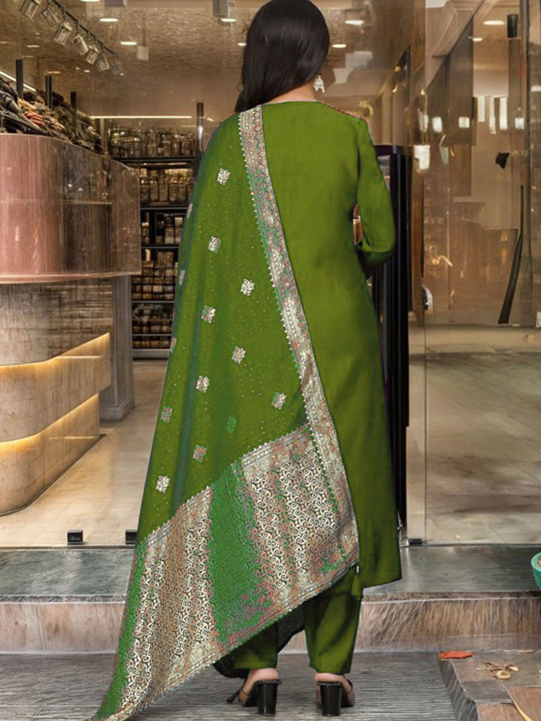 Women's Green Viscose Chanderi Embroidered Kurta Set with Elegant Jacquard Dupatta