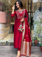 Women's Red Viscose Chanderi Embroidered Kurta Set with Elegant Jacquard Dupatta
