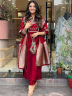 Women's Red Viscose Chanderi Embroidered Kurta Set with Elegant Jacquard Dupatta