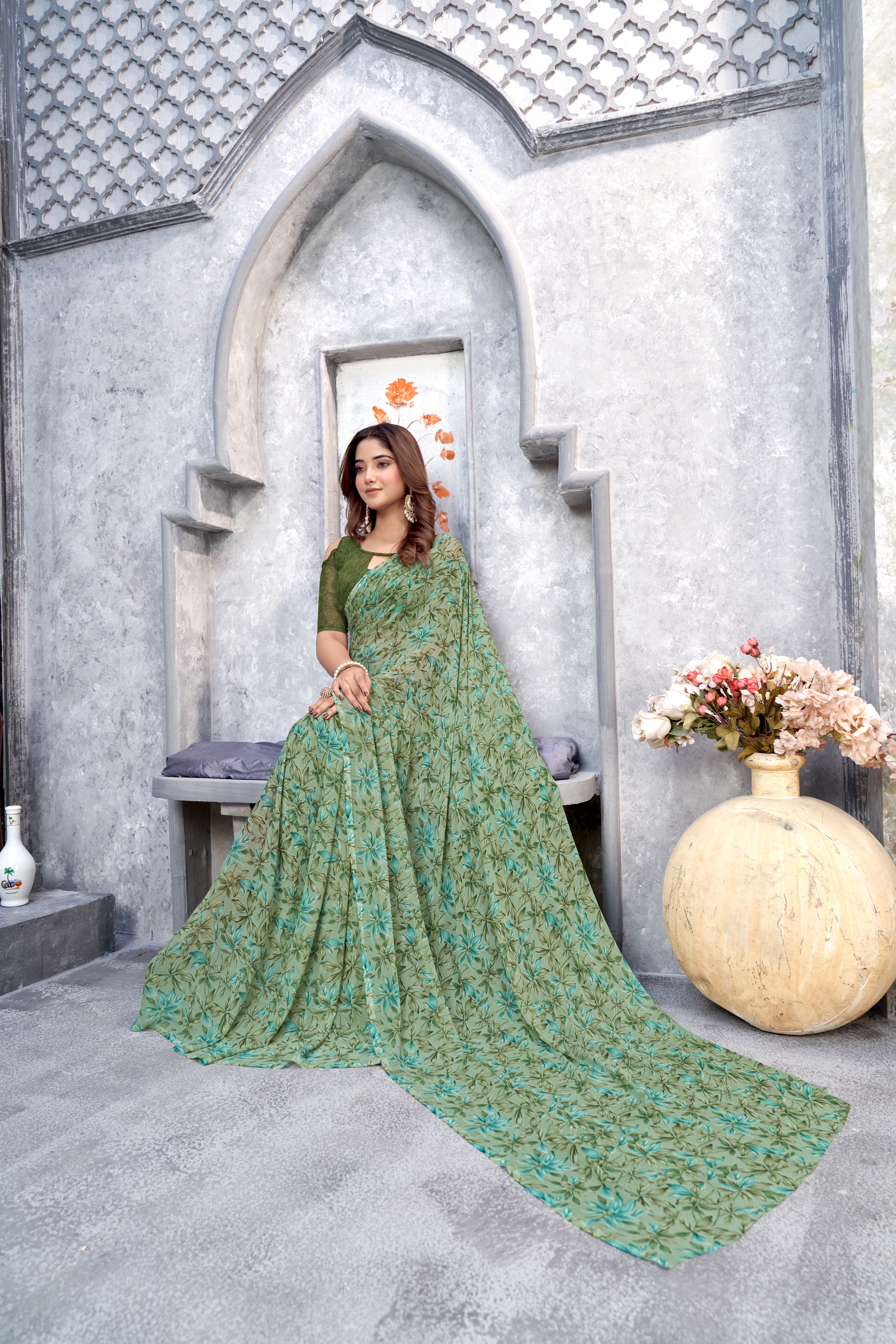 Green Classic Printed Saree – Breathable Fabric with Eye-Catching Prints Petite Sarees