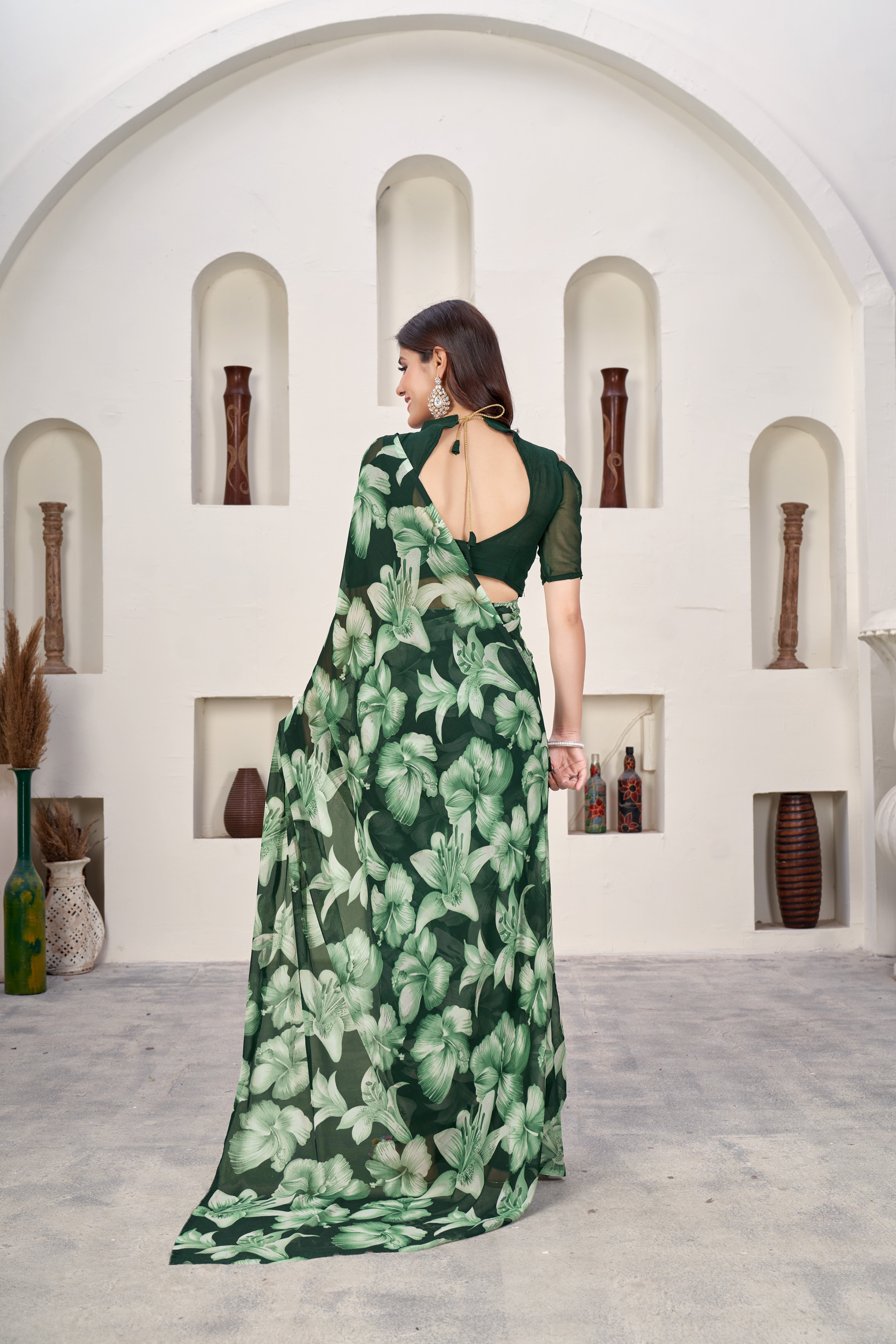 Green Classic Printed Saree – Breathable Fabric with Eye-Catching Prints Petite Sarees