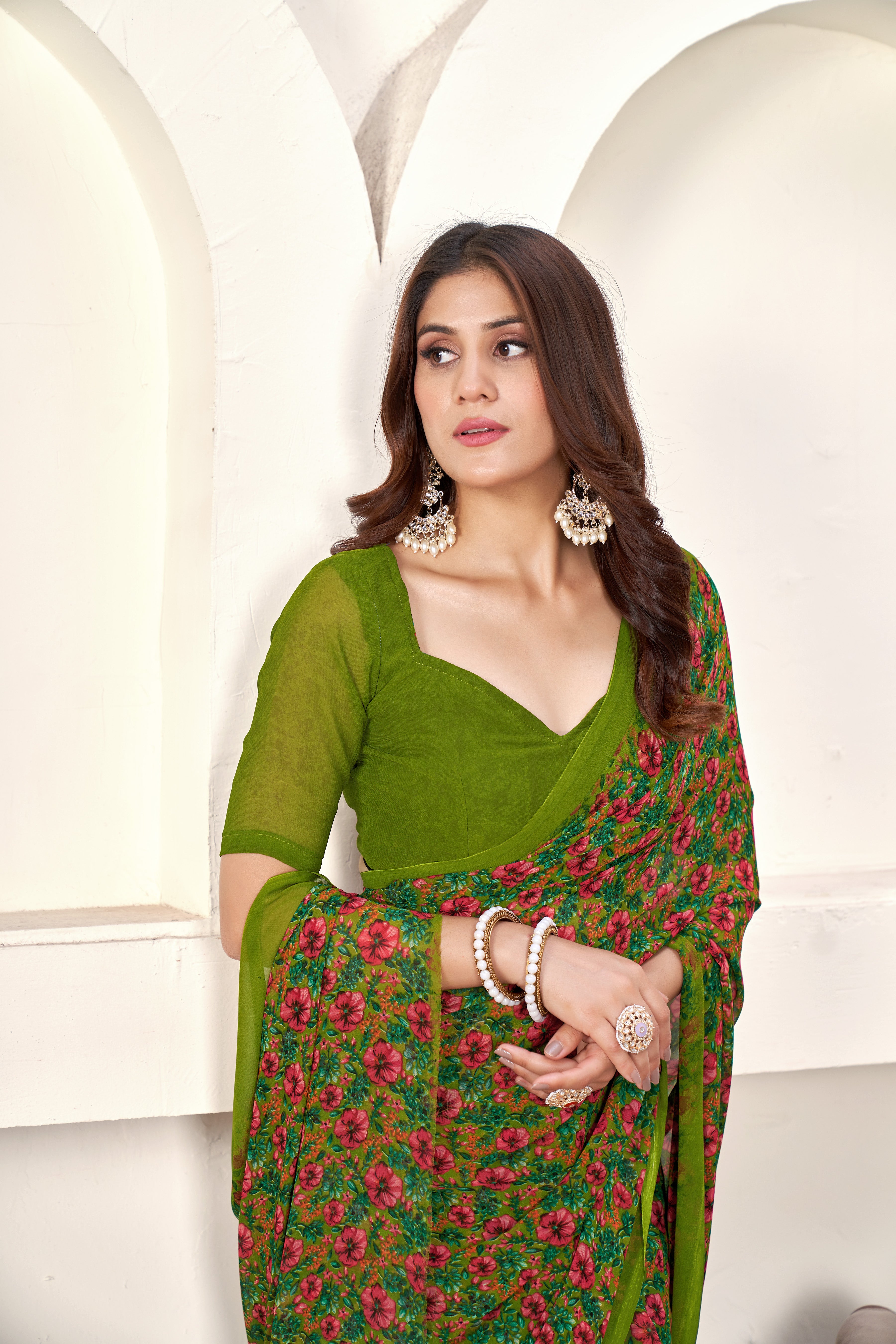 Green Classic Printed Saree – Breathable Fabric with Eye-Catching Prints Petite Sarees