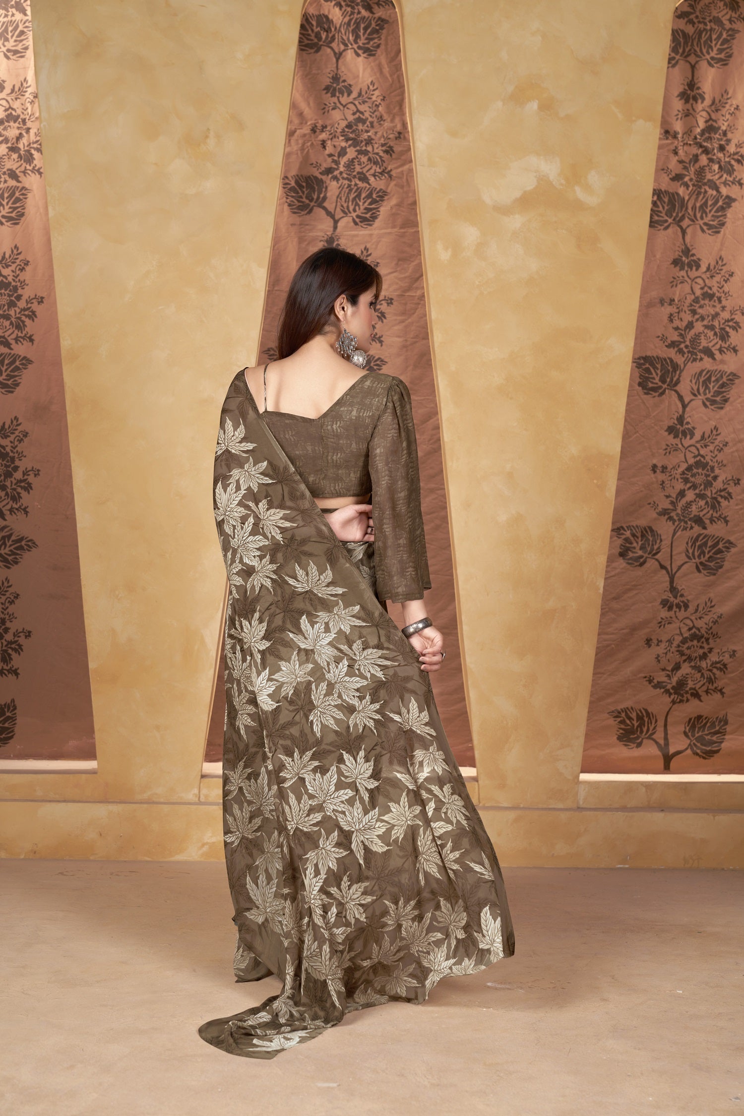 Brown Classic Printed Saree – Breathable Fabric with Eye-Catching Prints Petite Sarees