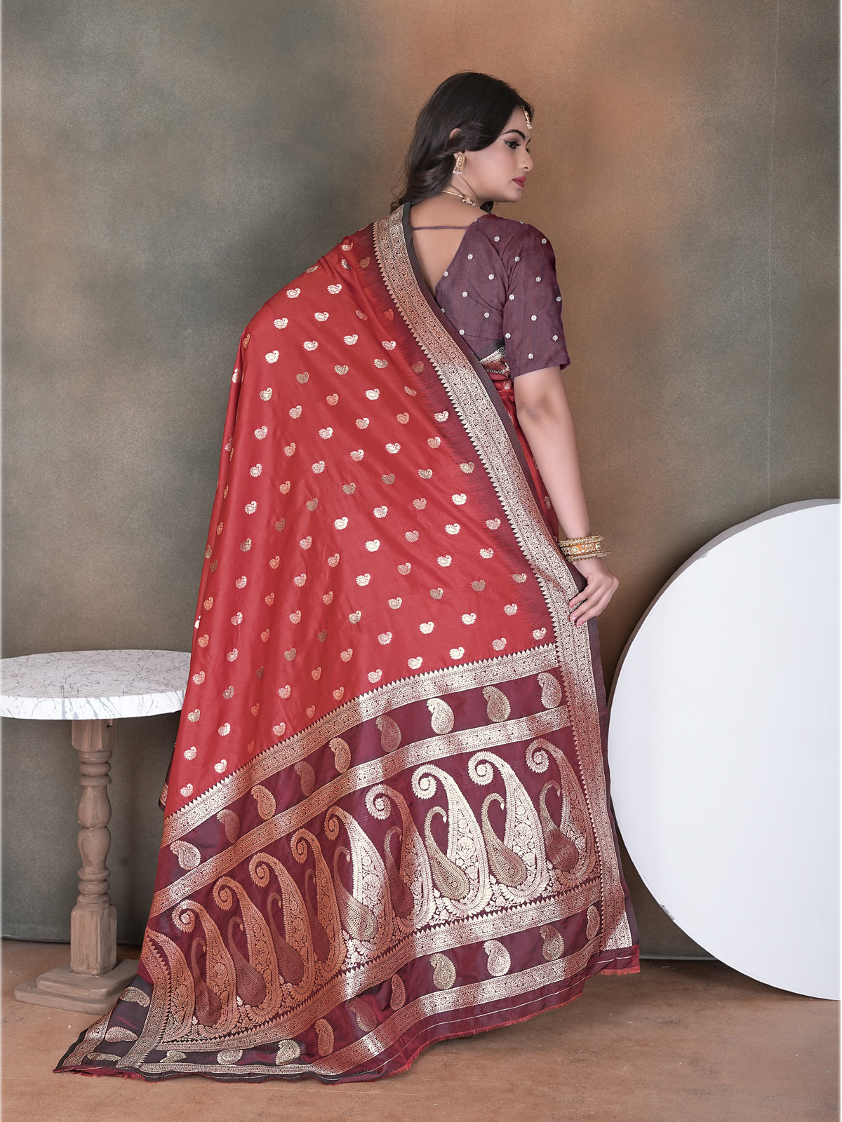 Red Silk Saree for Women – Traditional & Elegant Ethnic Wear