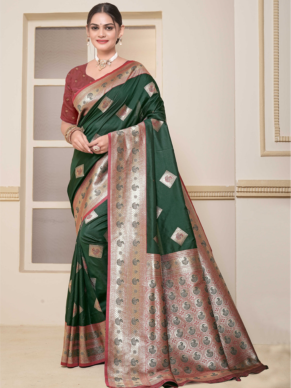 Green  Art Silk Saree for Women – Elegant Ethnic Wear