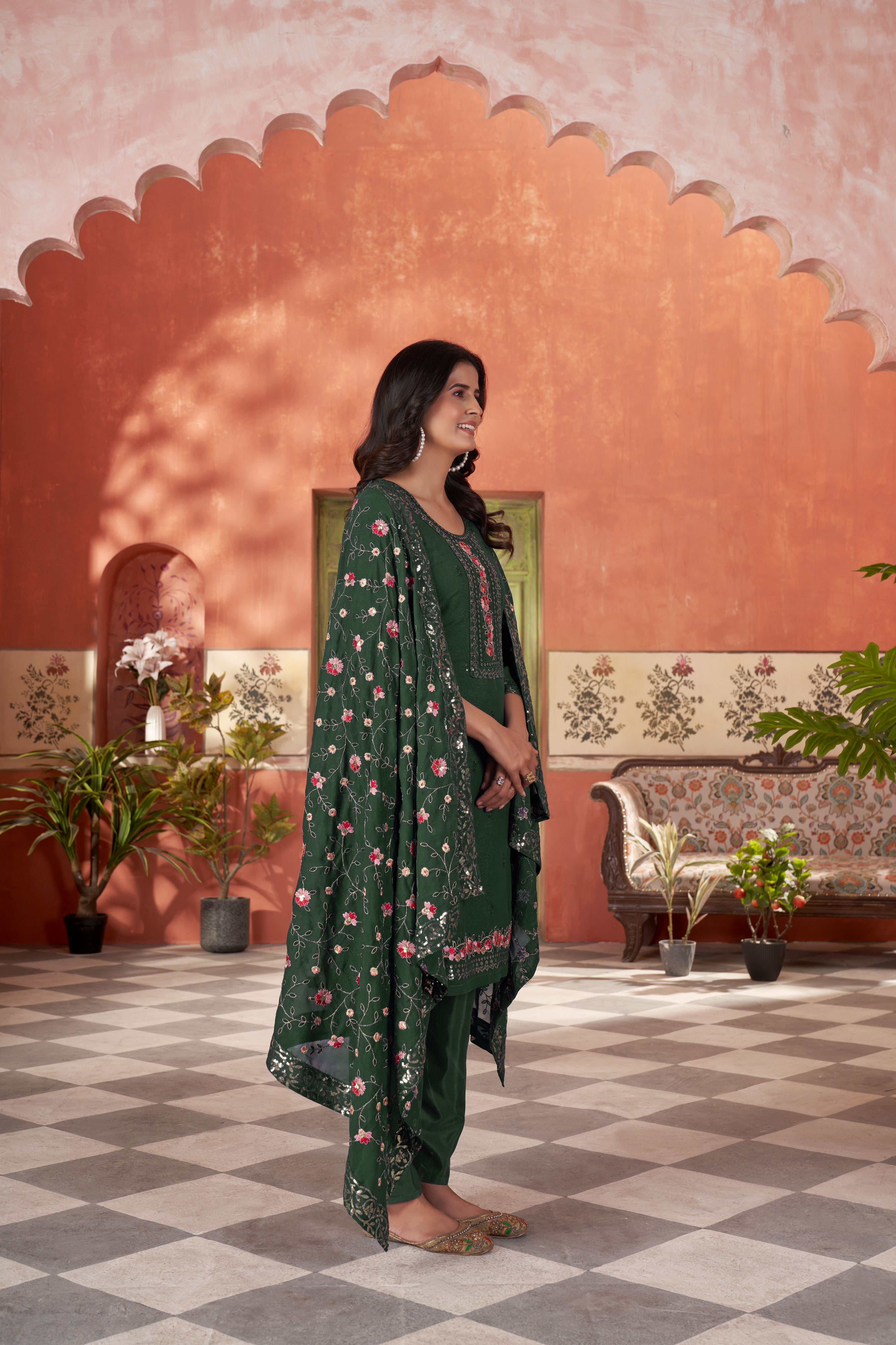 Women’s Green Georgette Kurta Set – Elegant Ethnic Wear for Weddings & Festive Occasions