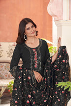 Women’s Black Georgette Kurta Set – Elegant Ethnic Wear for Weddings & Festive Occasions