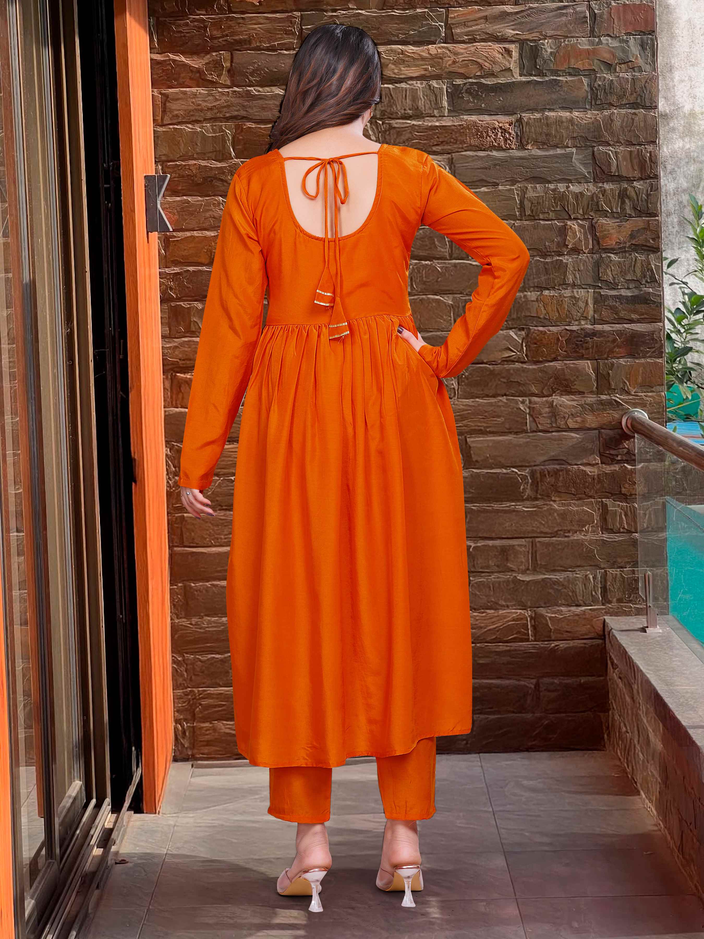 Women's Orange Muslin Plain Kurta Set with Chinnon Lace Border Dupatta