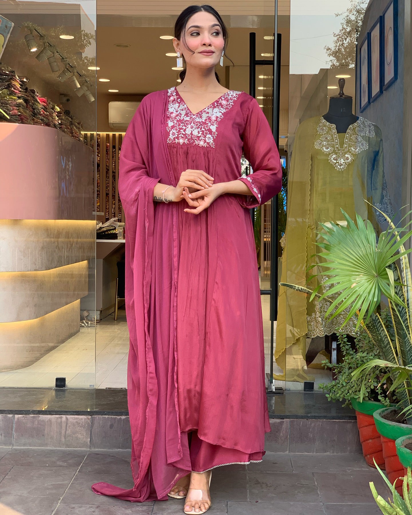 Women's Pink Viscose Chinnon Embroidered Plain Kurta Set with Dupatta