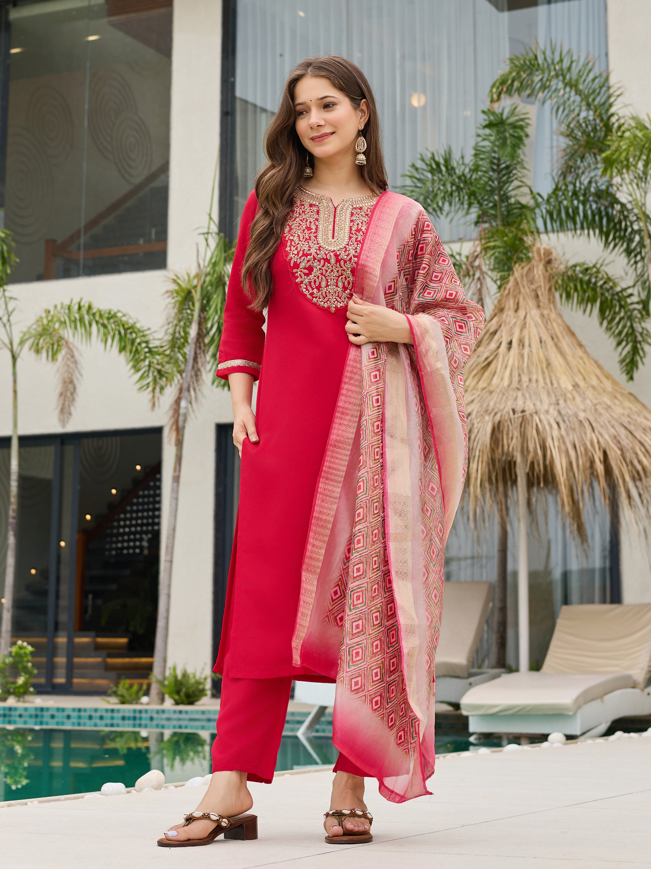 Stylish Red Embroidered Rayon Slub Kurti Set with Organza Dupatta – Sizes S to 2XL
