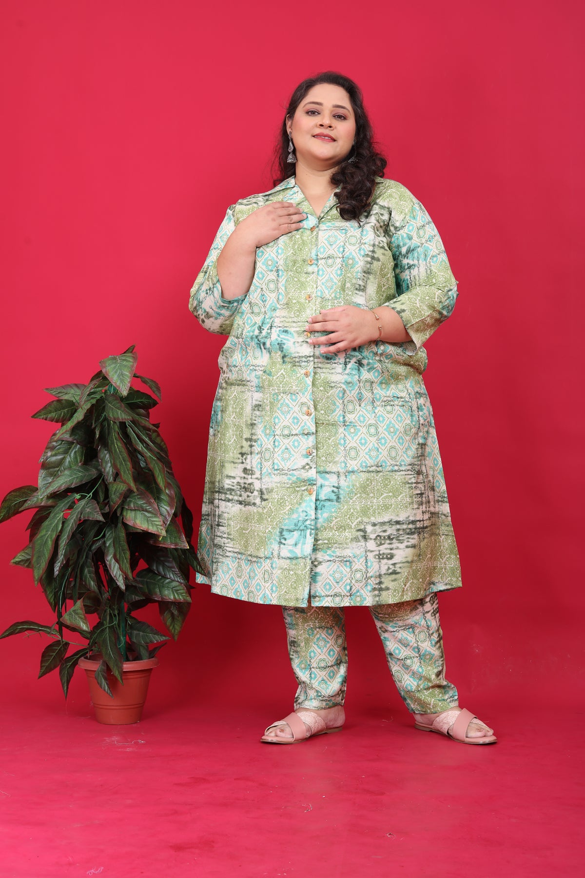 Women's Plus Size Rayon Green Printed Co-Ord Set With Pant
